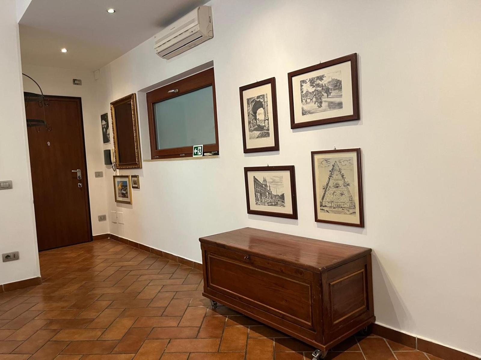 Interno2001 Apartment