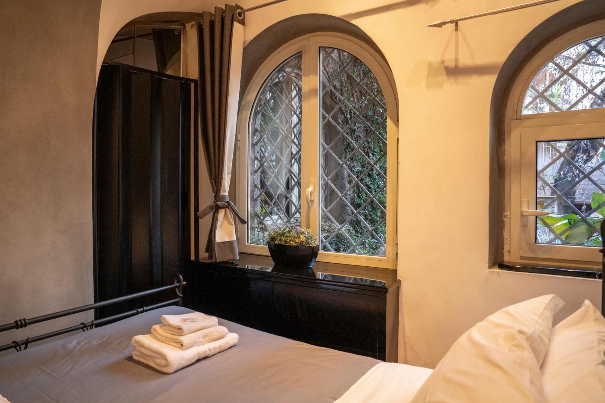 Apartamento Domus Ciancaleoni - Colosseum - Rione Monti