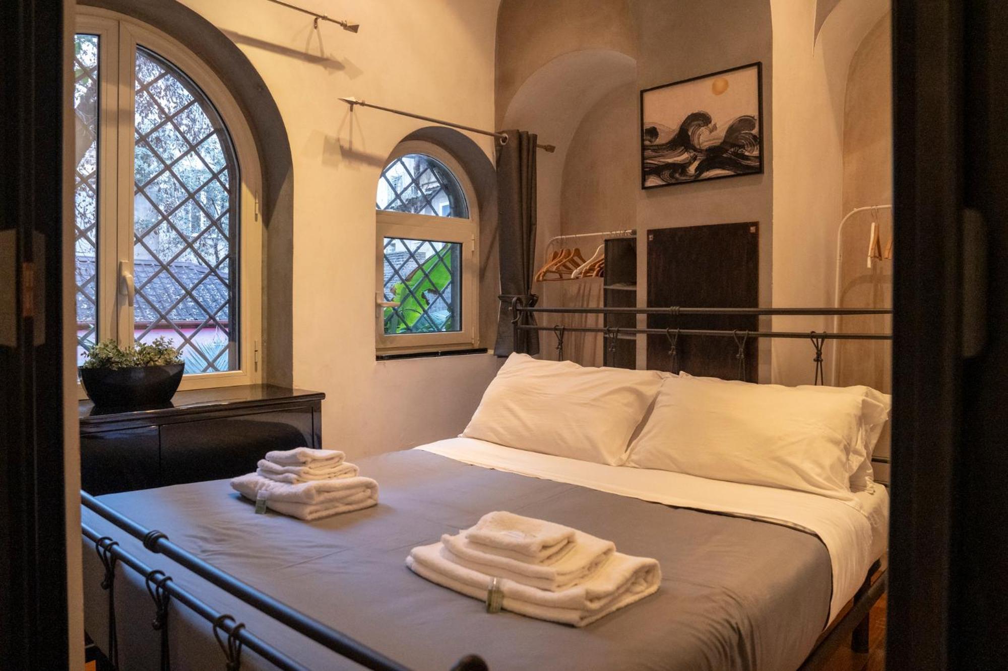 Apartamento Domus Ciancaleoni - Colosseum - Rione Monti Roma
