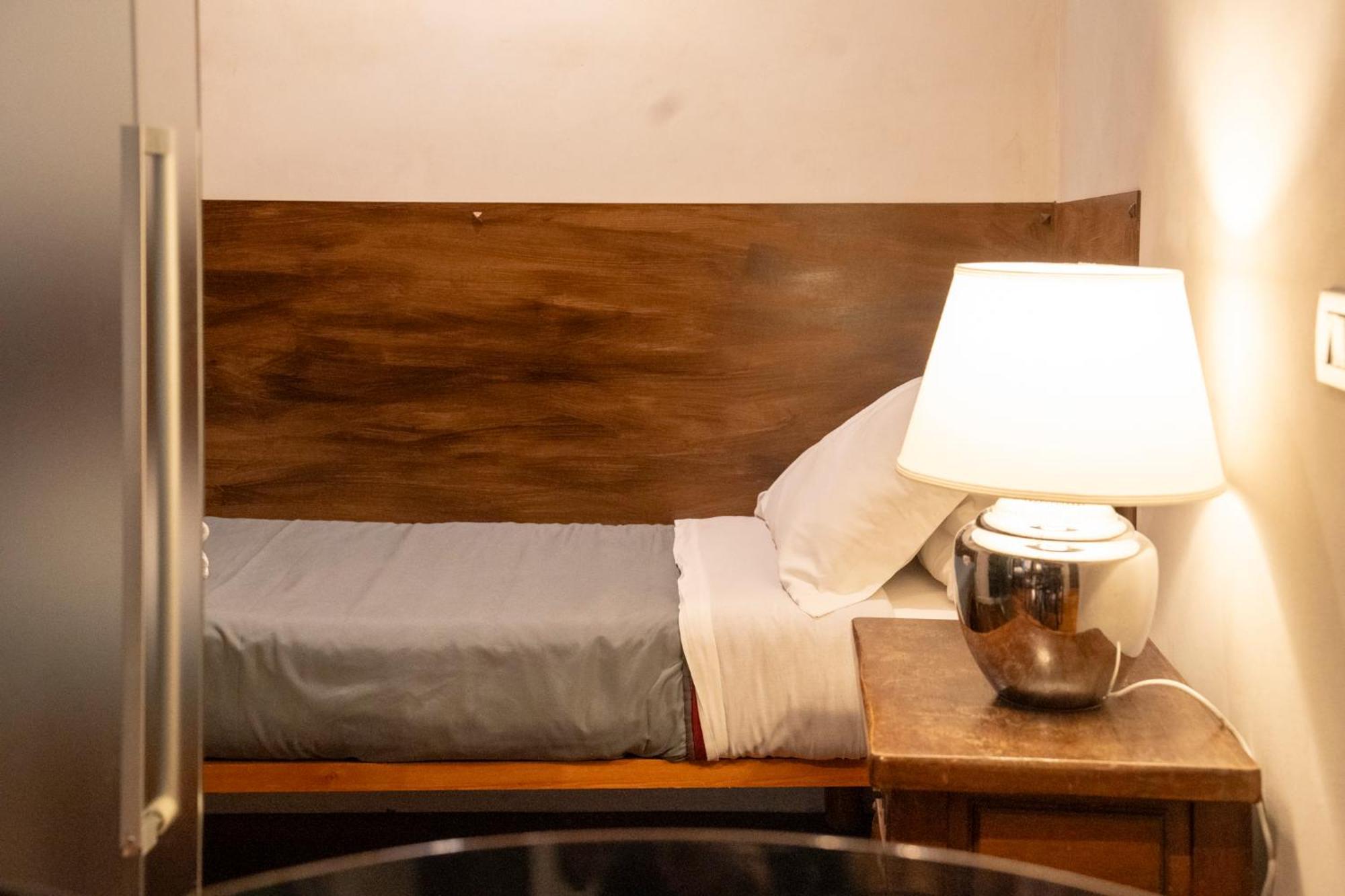Apartamento Domus Ciancaleoni - Colosseum - Rione Monti