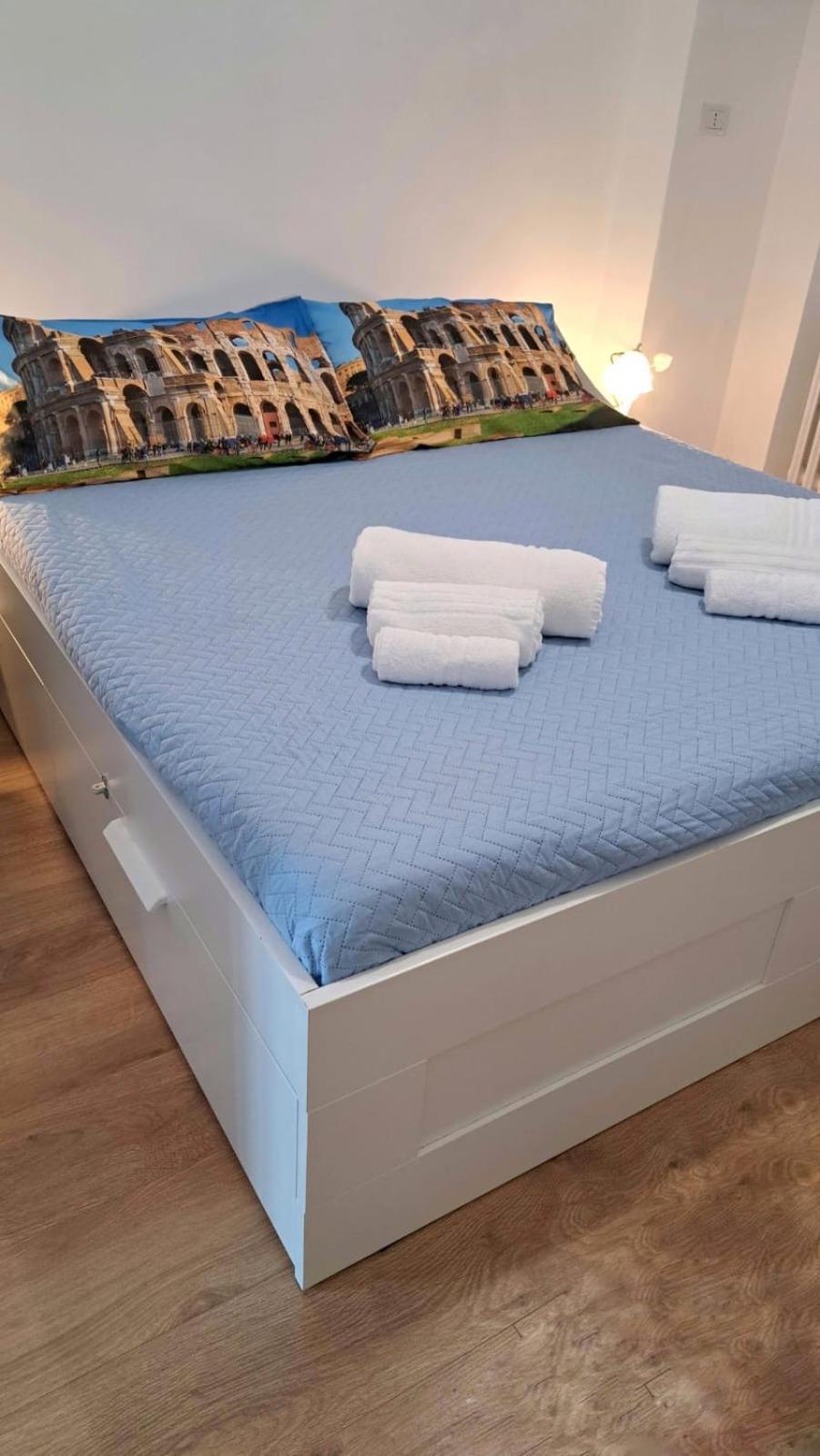 Domus Provinciae Apartment