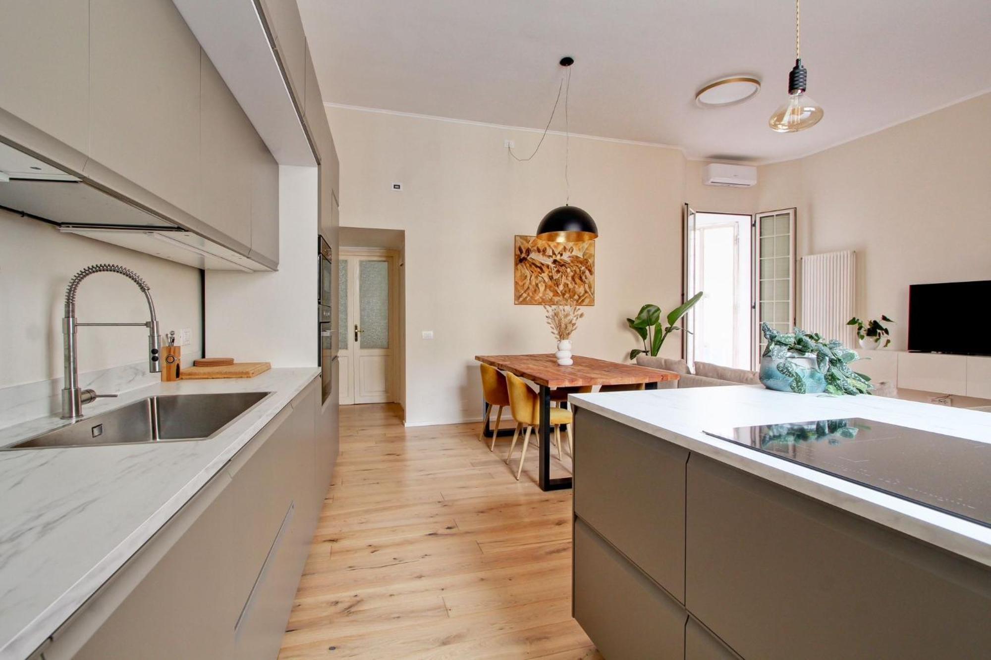 Boncompagni79 Elegant And Spacious In The Center Borghese Rome