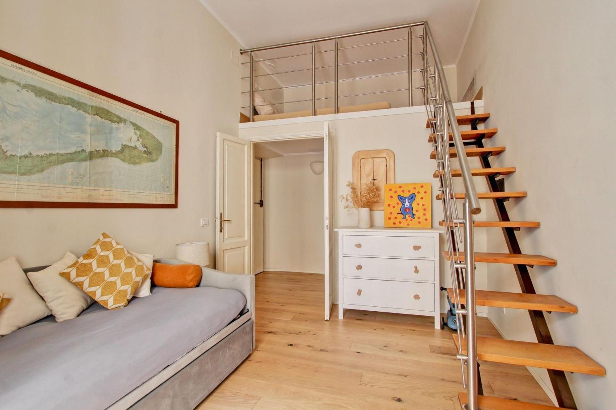 Apartment Boncompagni79 Elegant And Spacious In The Center Borghese