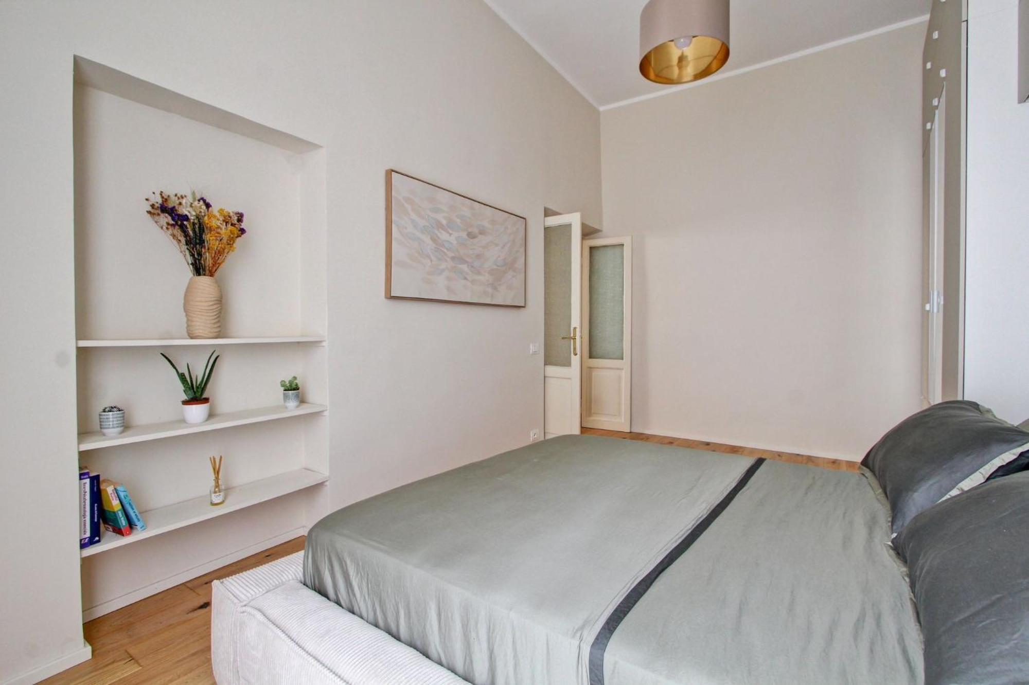 Apartment Boncompagni79 Elegant And Spacious In The Center Borghese