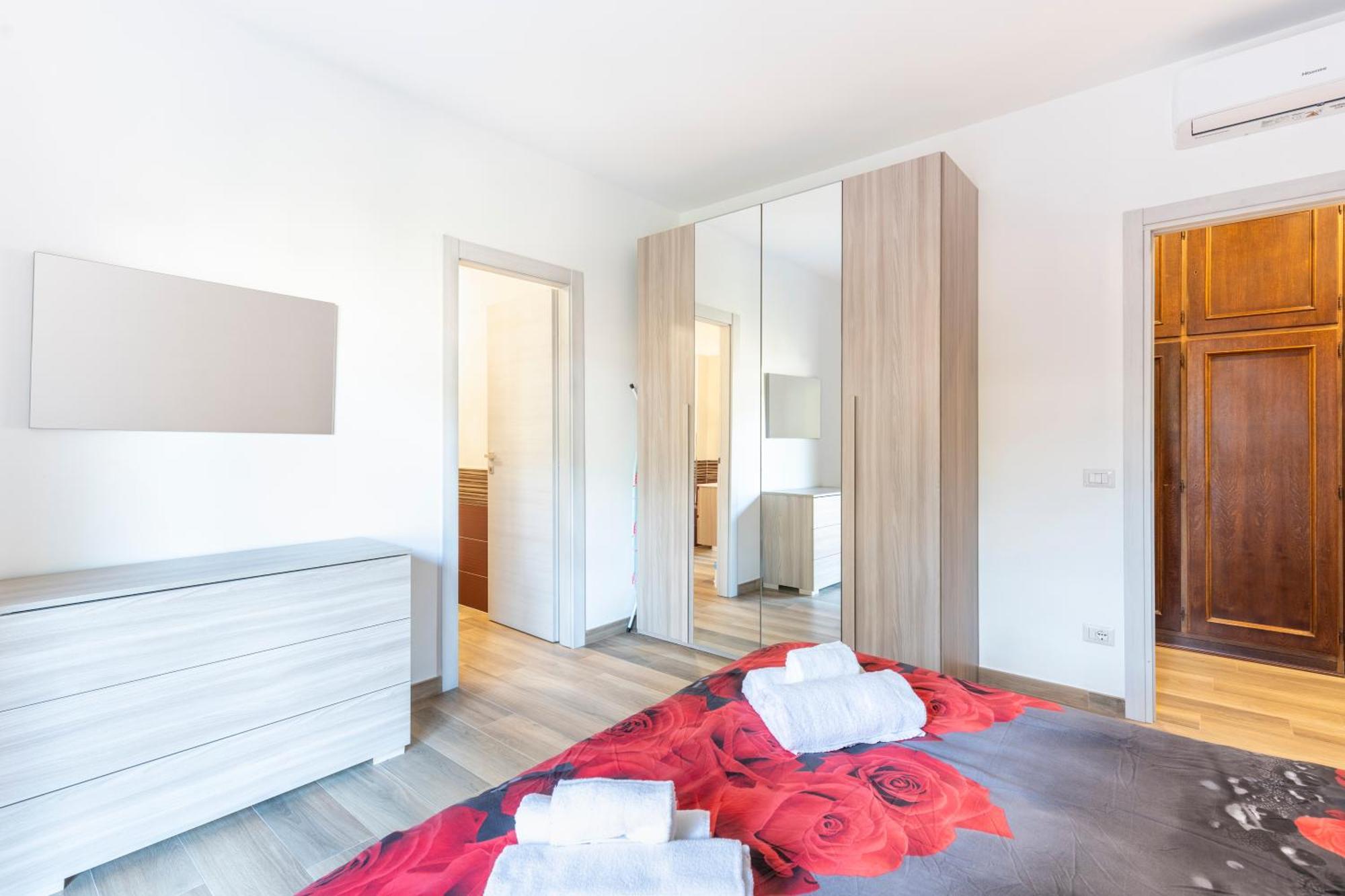 Parco Degli Acquedotti 2bedroom Apartment Rome