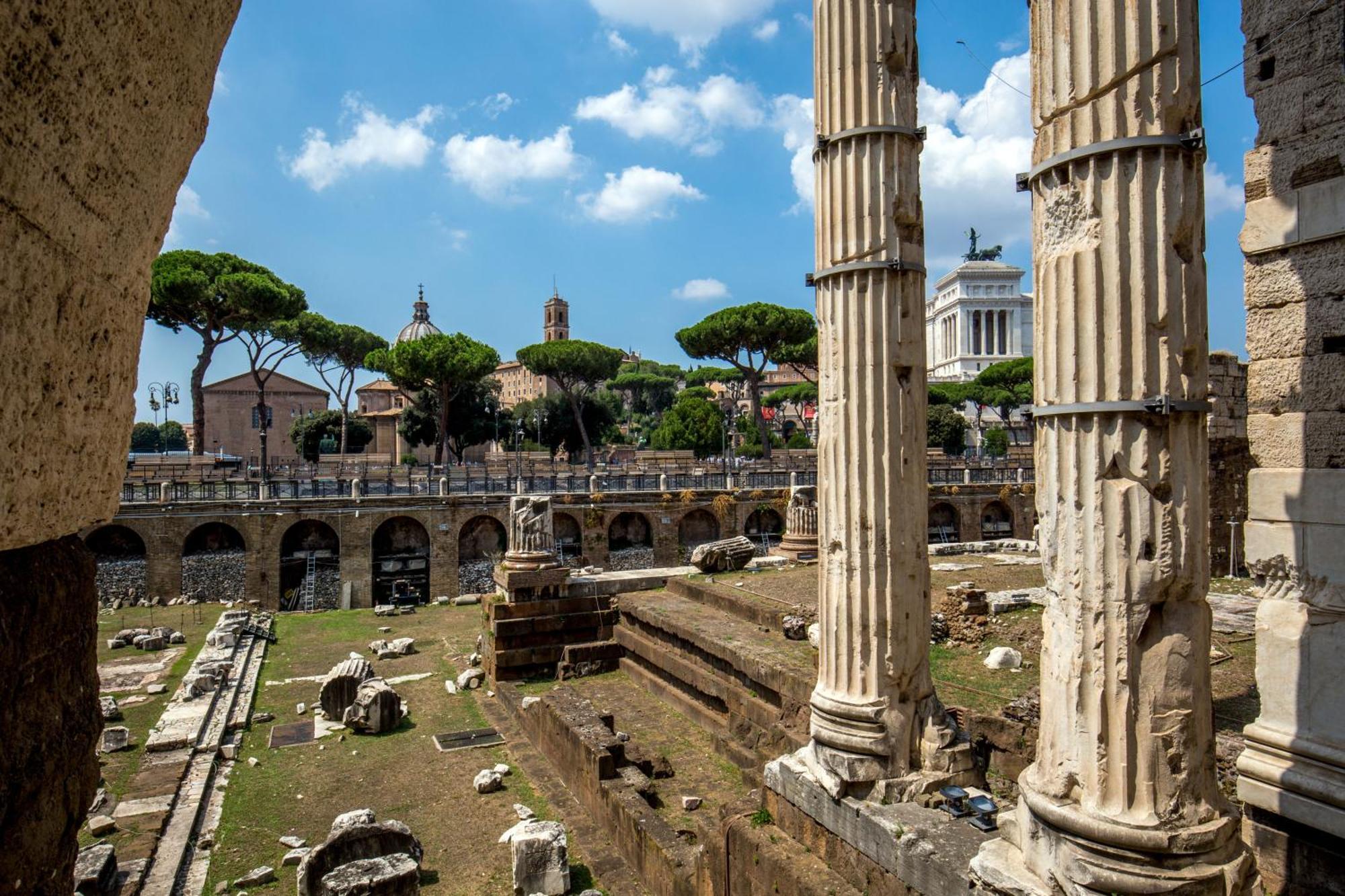 Empire Loft In The Shadow Of Colosseum Rome