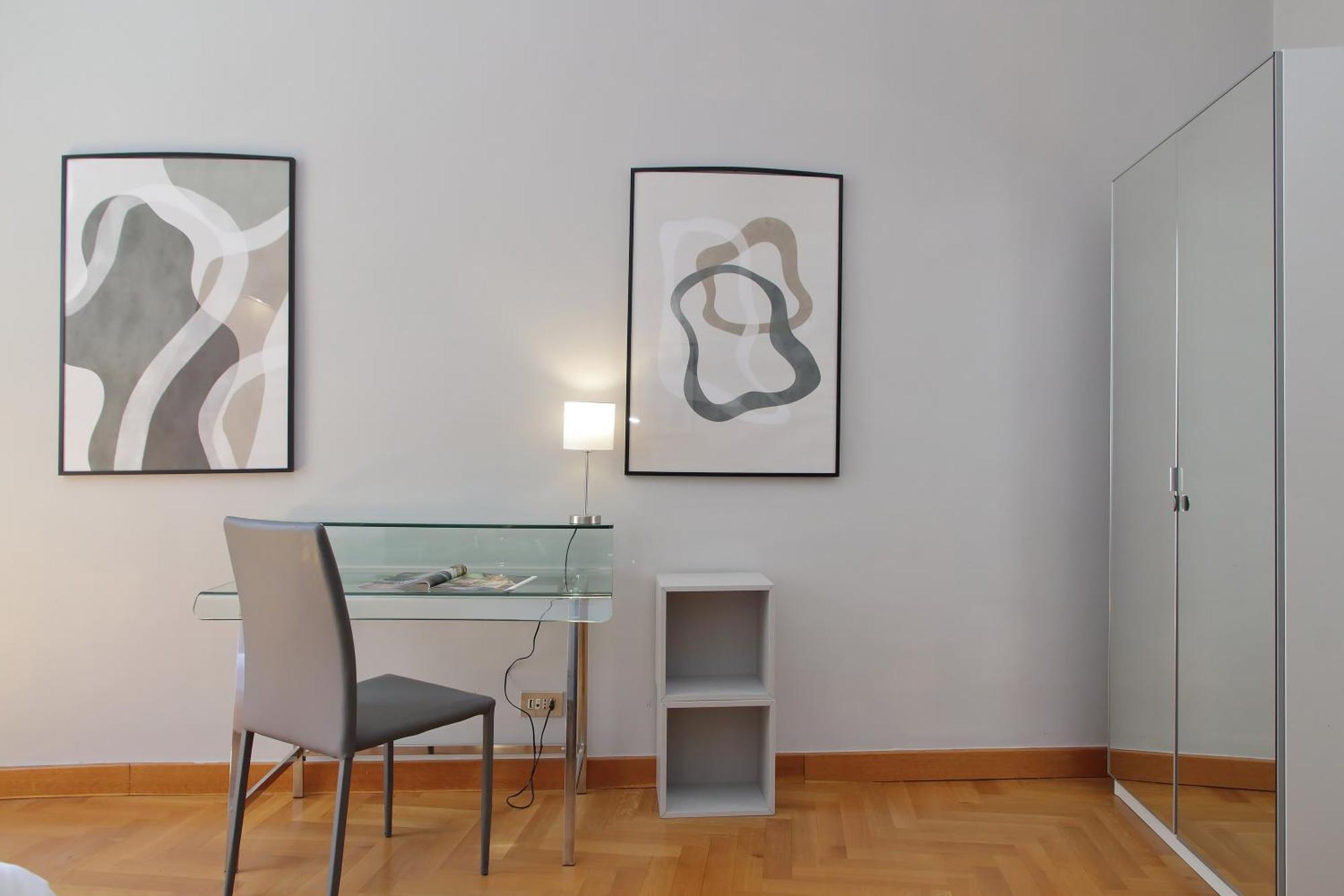 Luxury In The Ghetto's Heart Rome