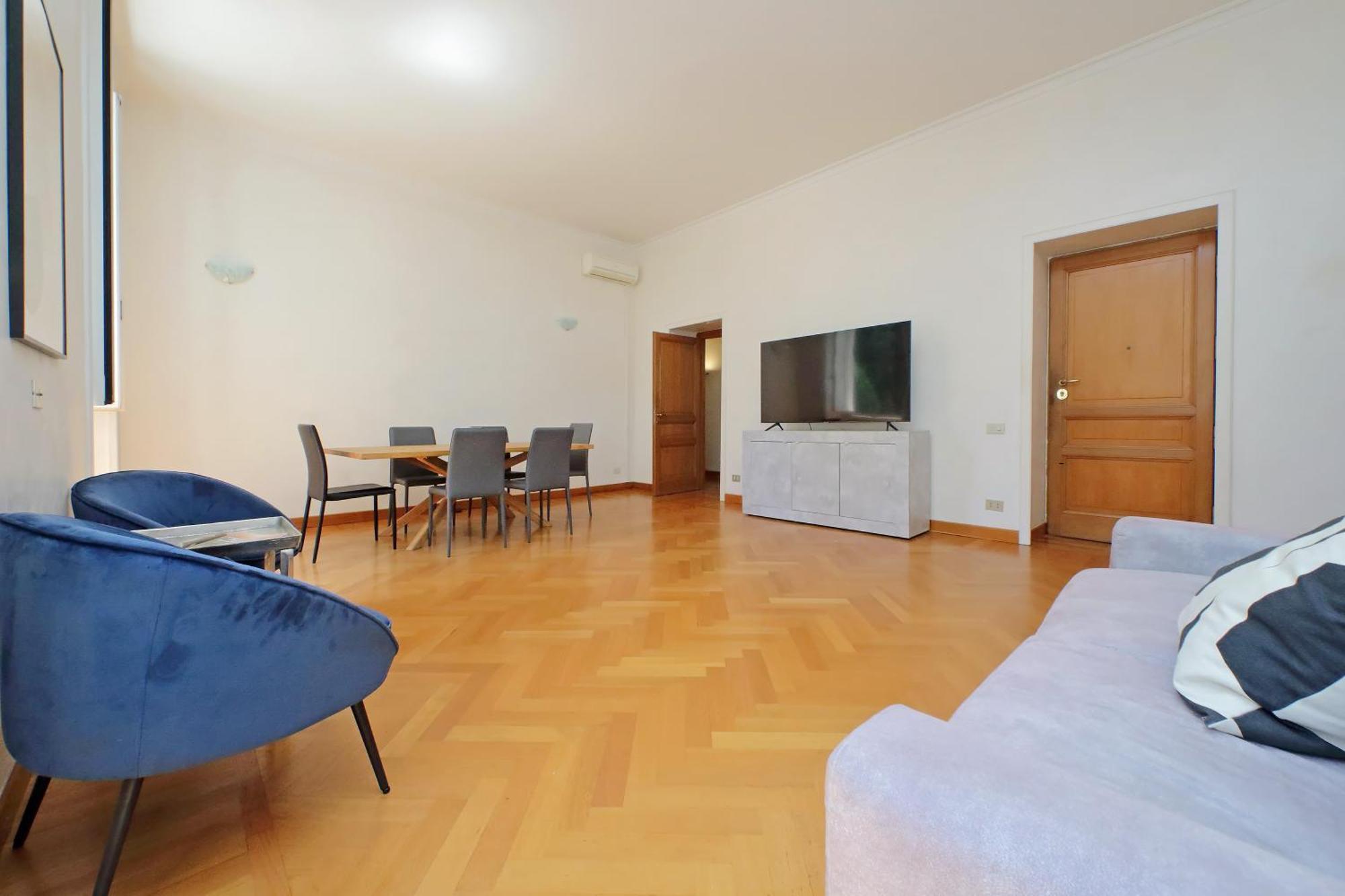 Apartment Luxury In The Ghetto's Heart