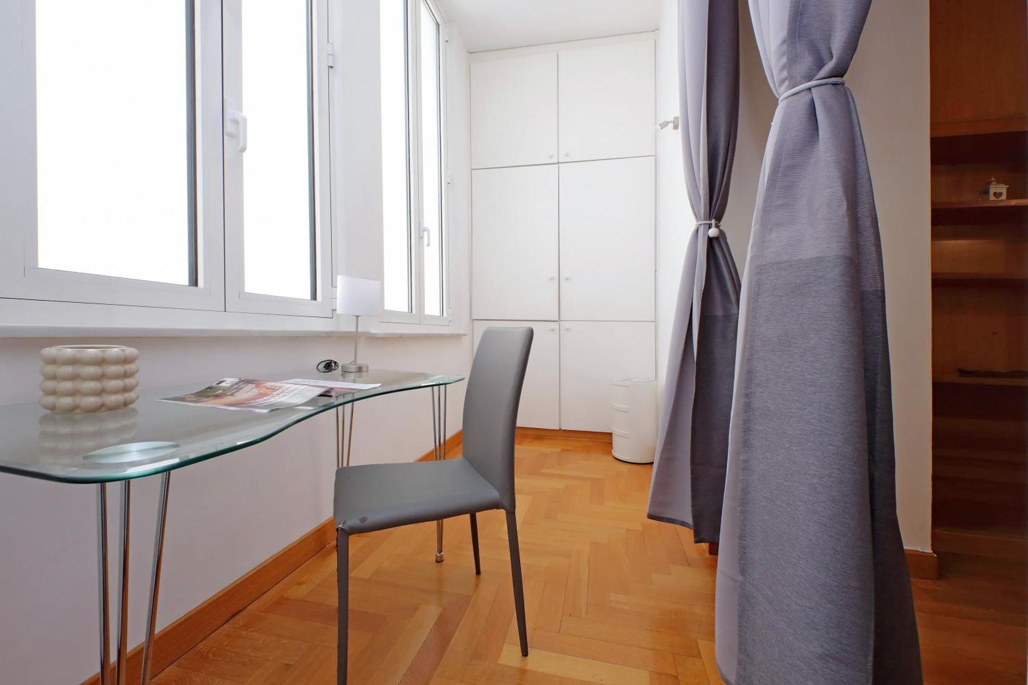 Luxury In The Ghetto's Heart Apartment
