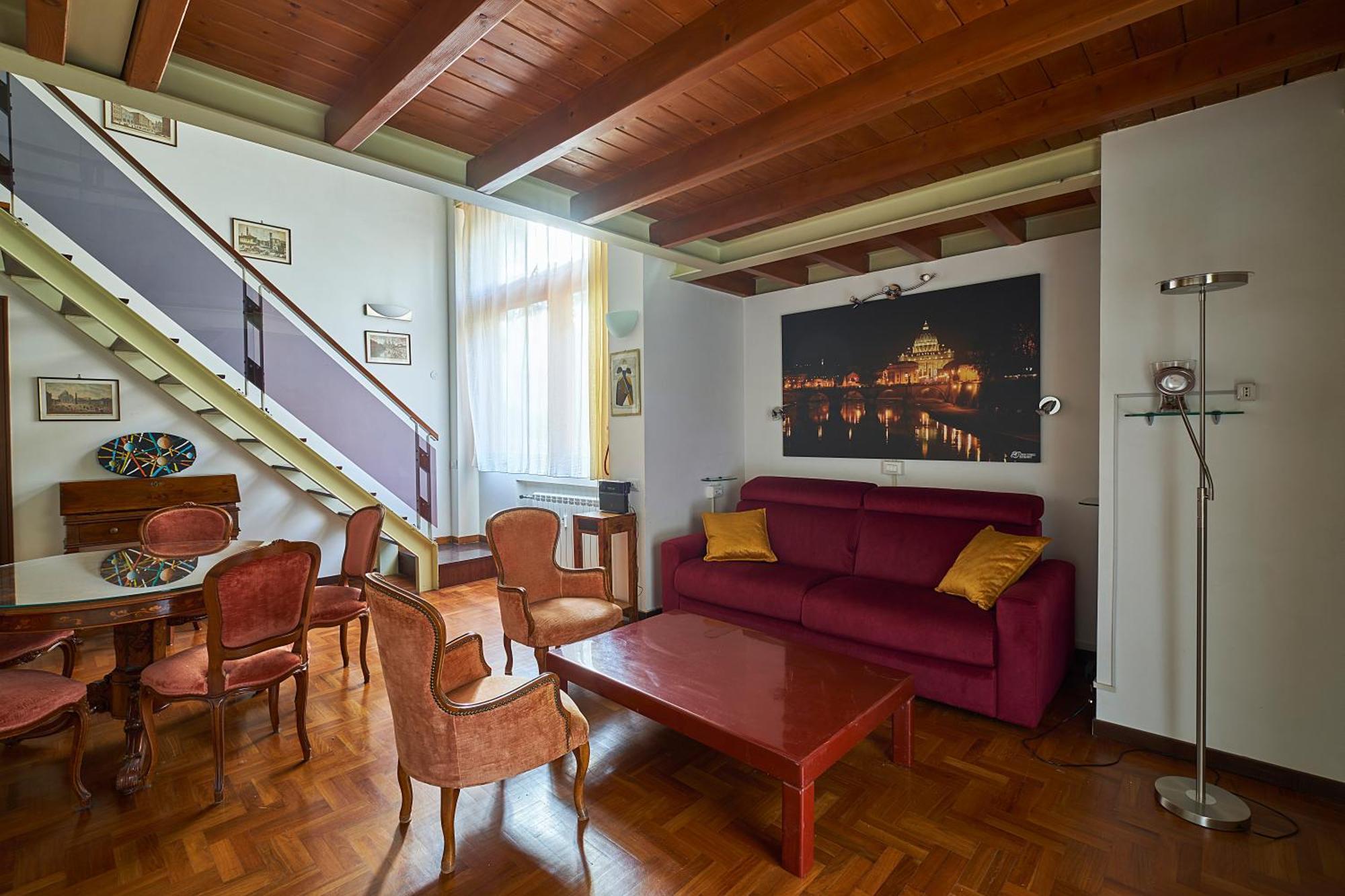 Crimson Apartment *