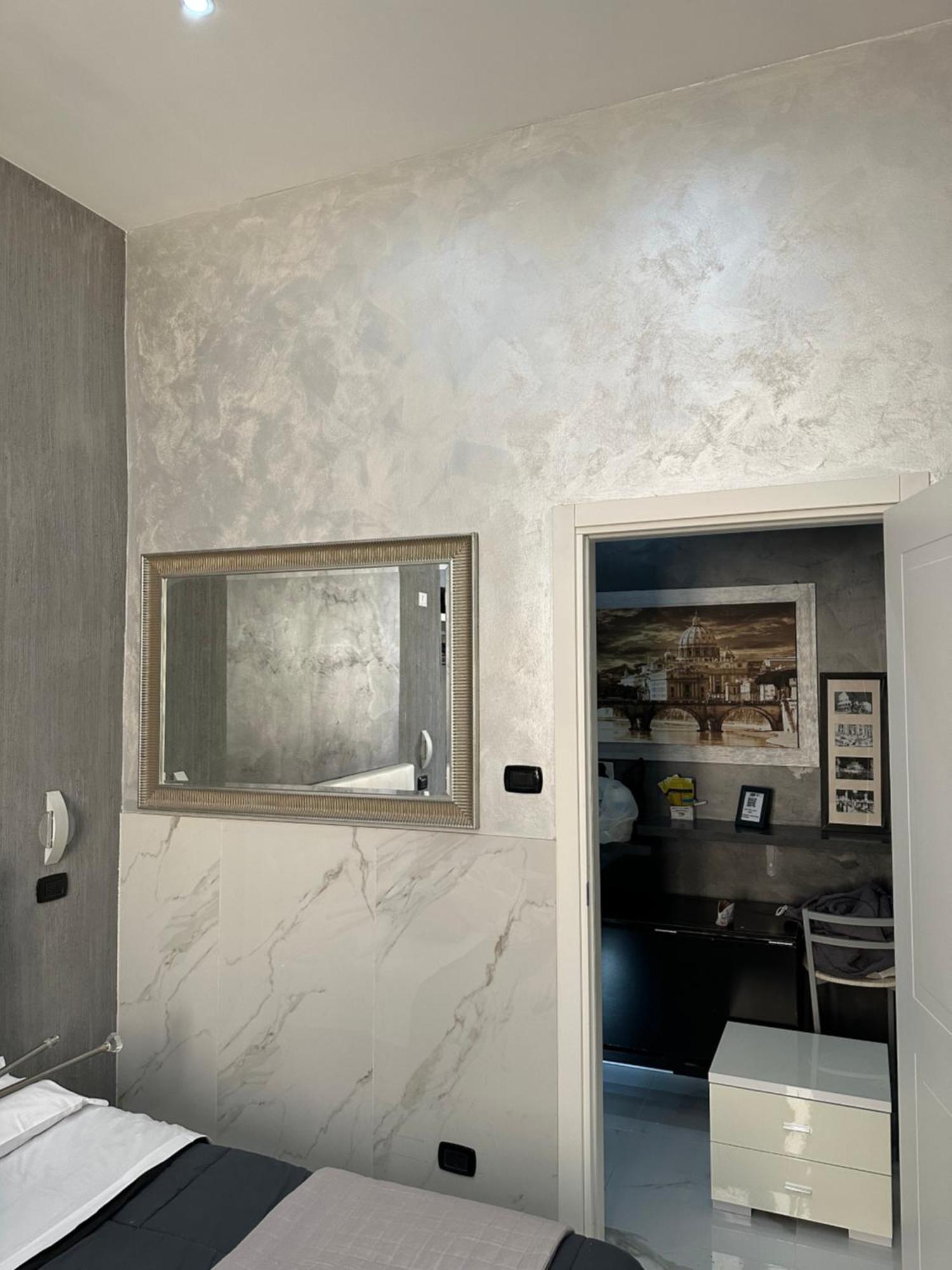 Italy 2* Rome