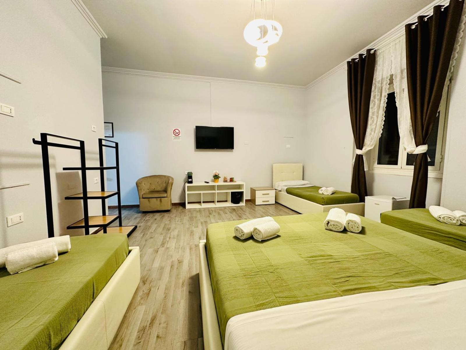 Termini Luxury *