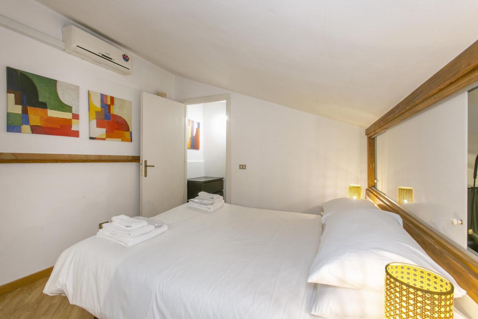 Trevi Little Palace #9 Appartement