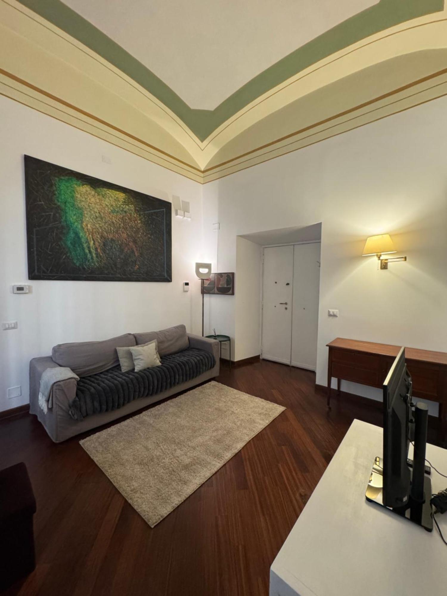 Cozy Near Colosseum Apartment Rome