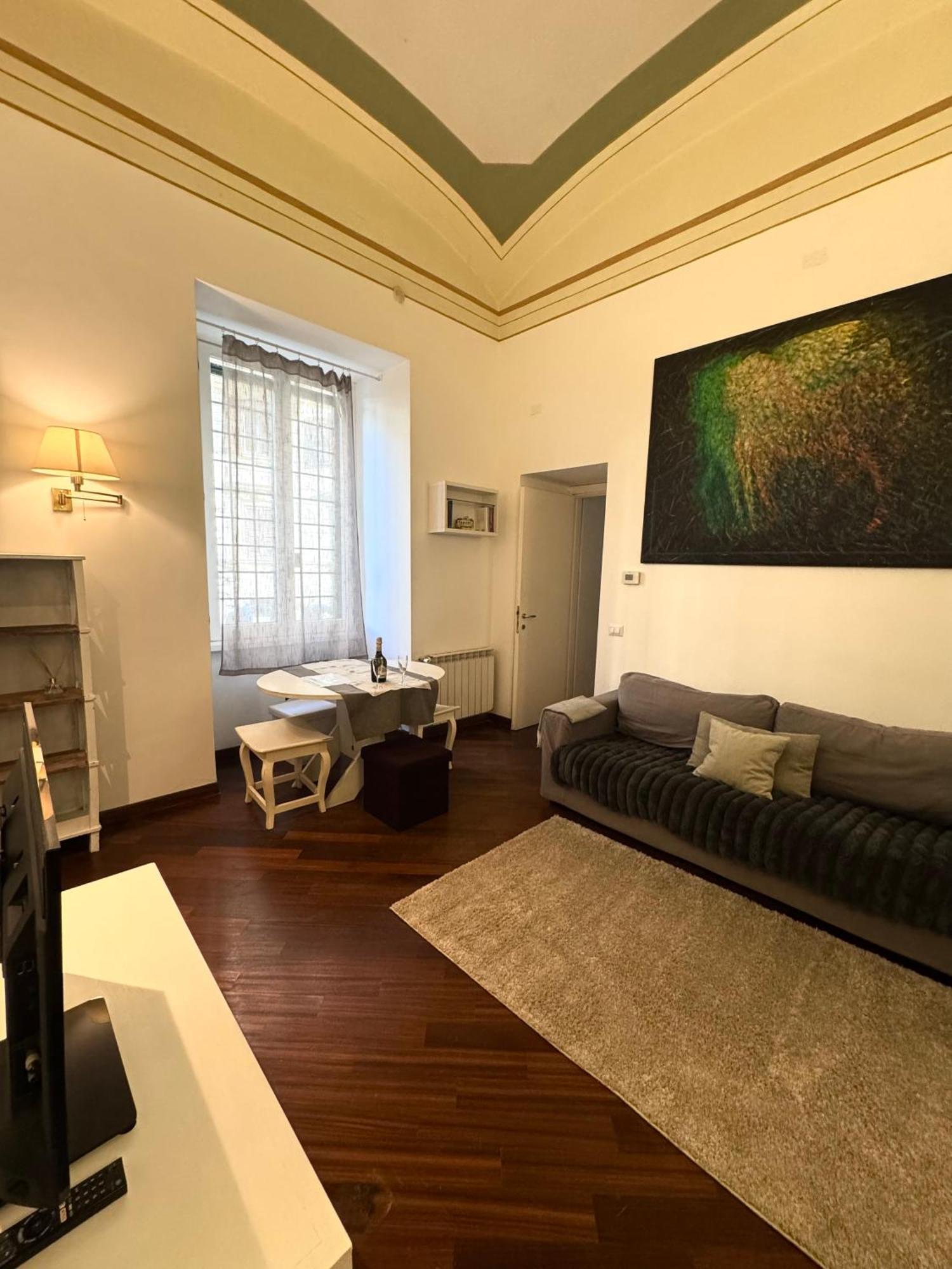 Cozy Near Colosseum