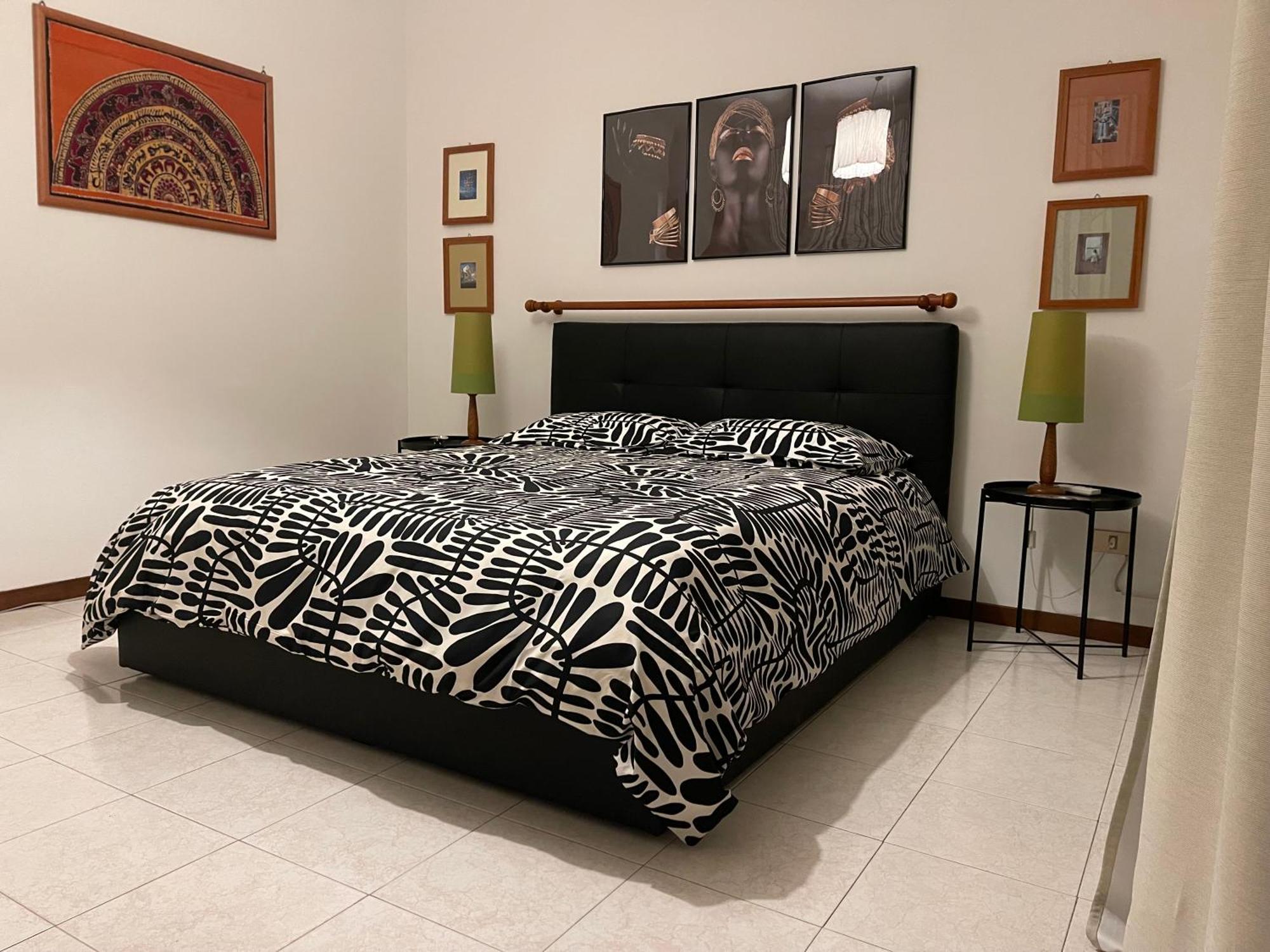 Spazioso Eur 120 Mq Con Palestra E Parcheggio Privati Apartment Rome