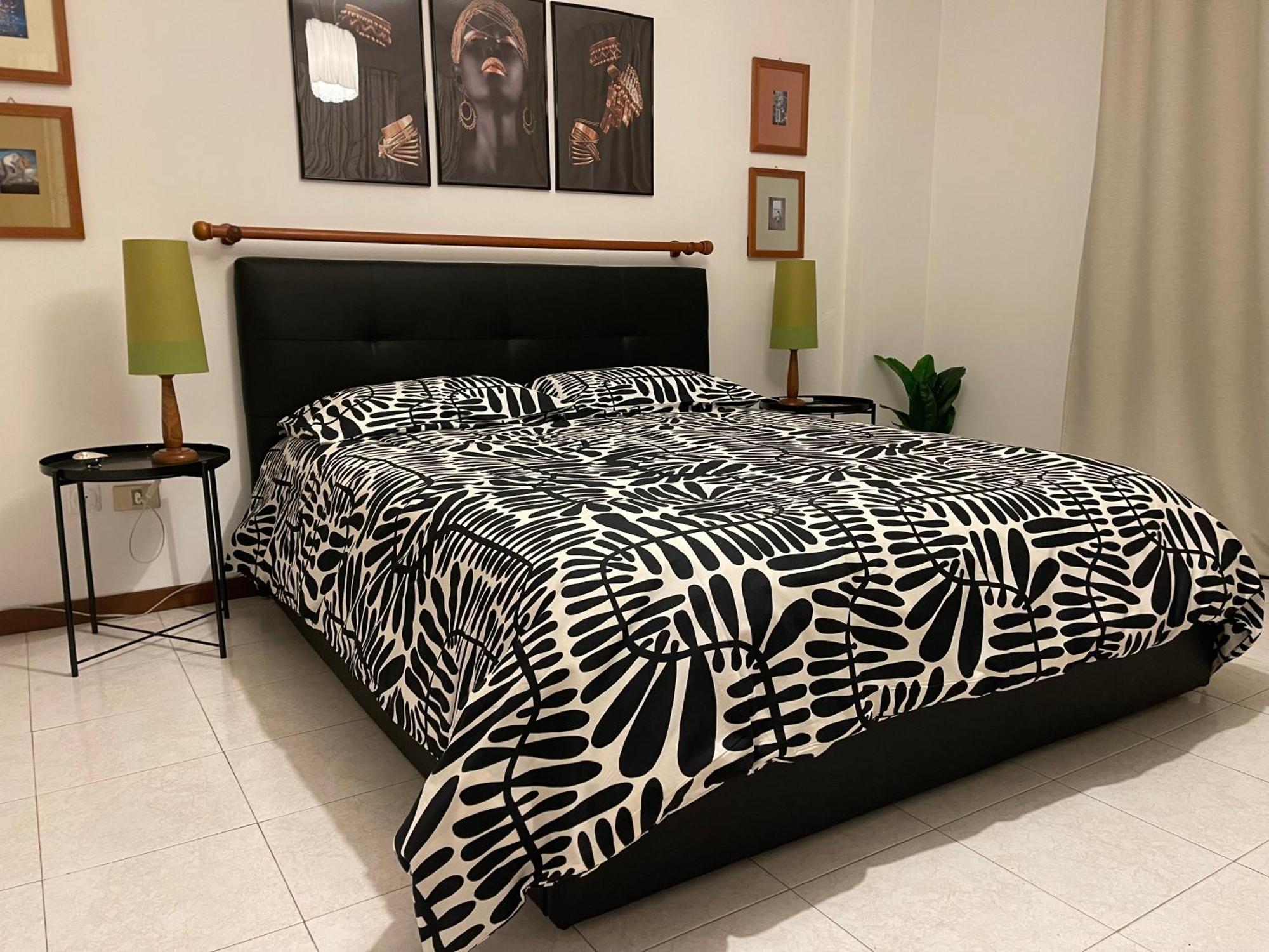 Spazioso Eur 120 Mq Con Palestra E Parcheggio Privati * Rome