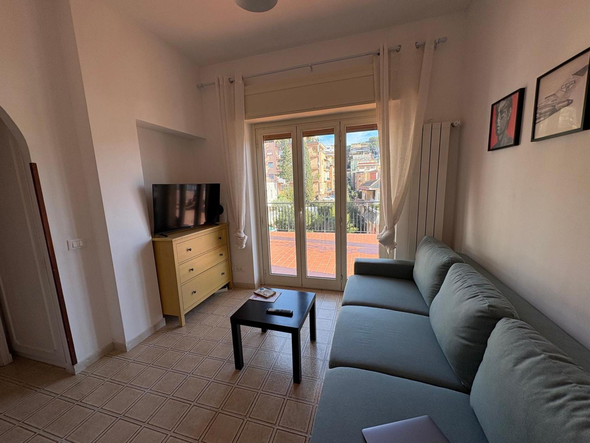 Little Sky House Apartment