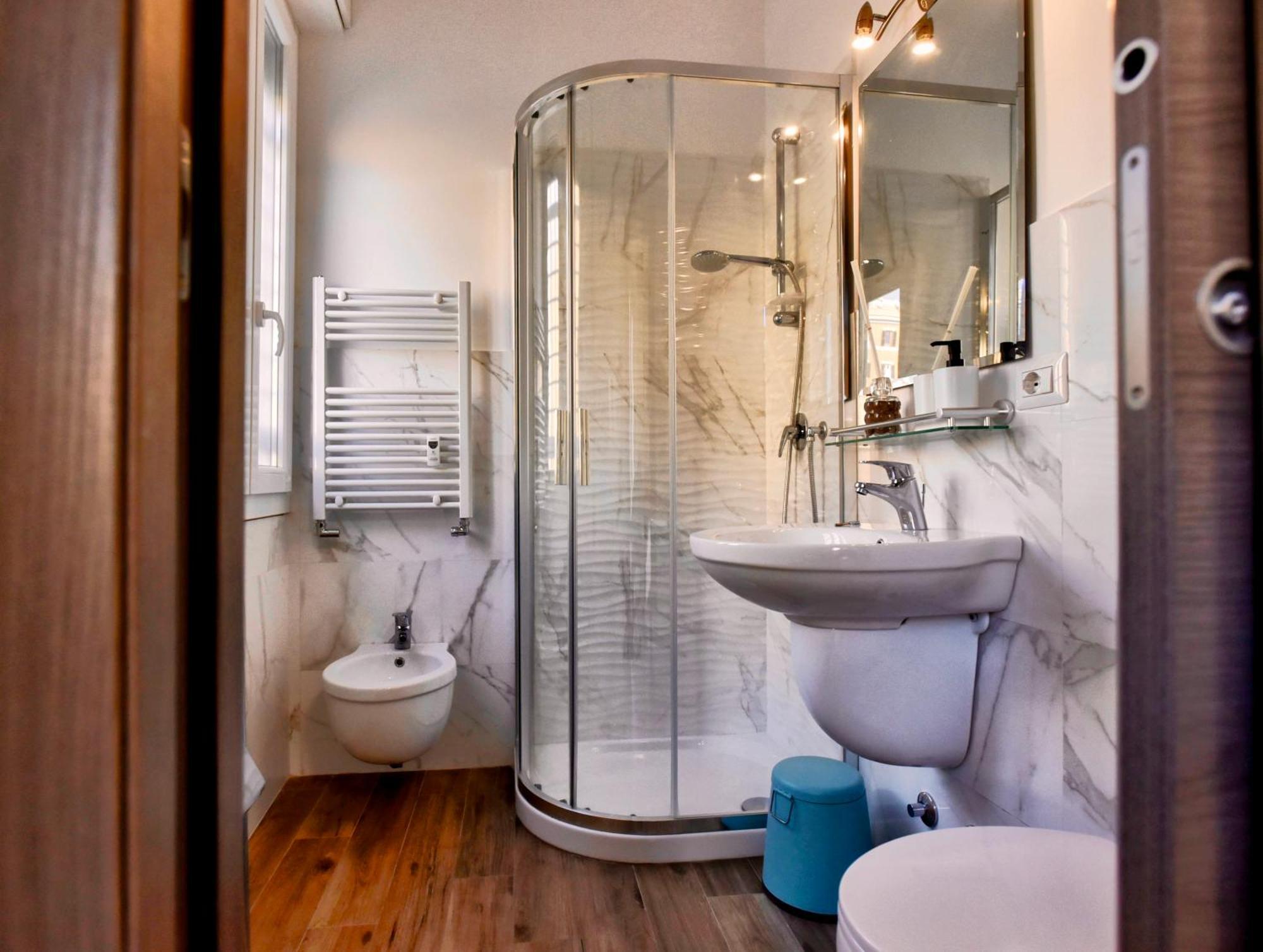 Intero Nel Cuore Di // Metro A~b~c Apartment Rome
