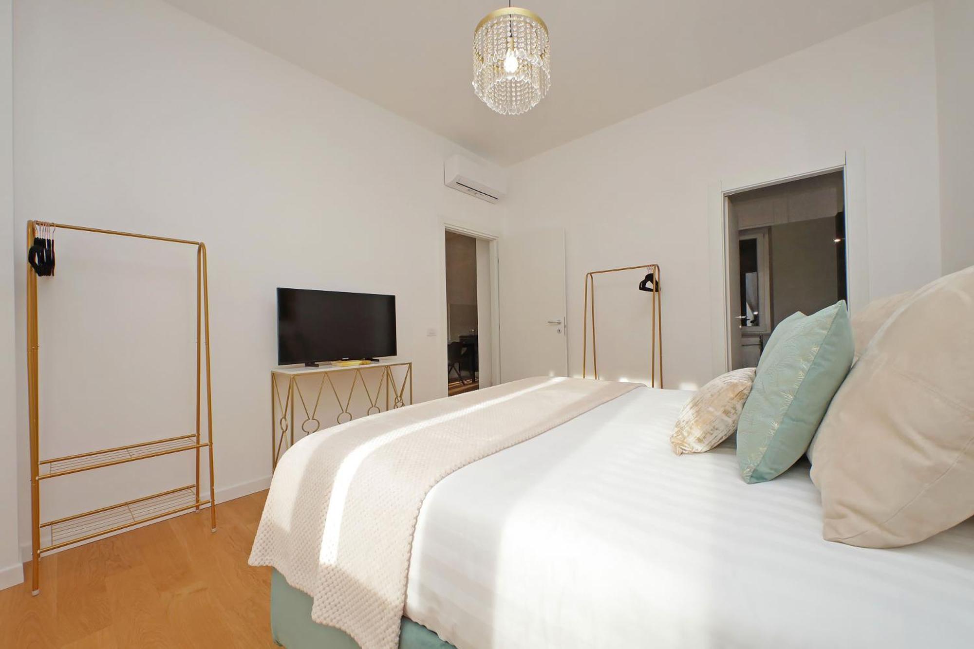 Graceful Near St Peter Metro 100 Mt Apartment Rome
