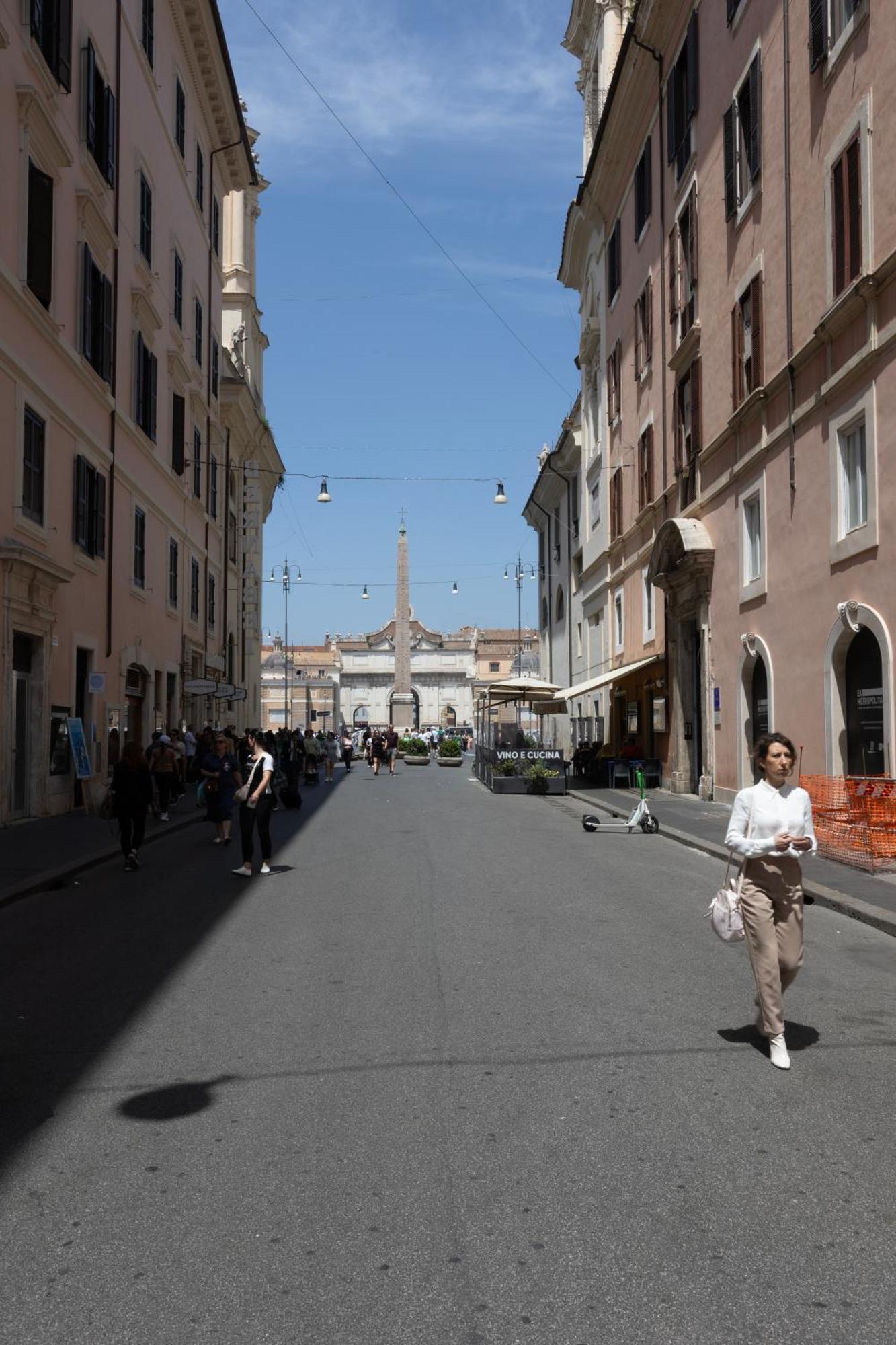 Piazza Del Popolo - The Heart Of