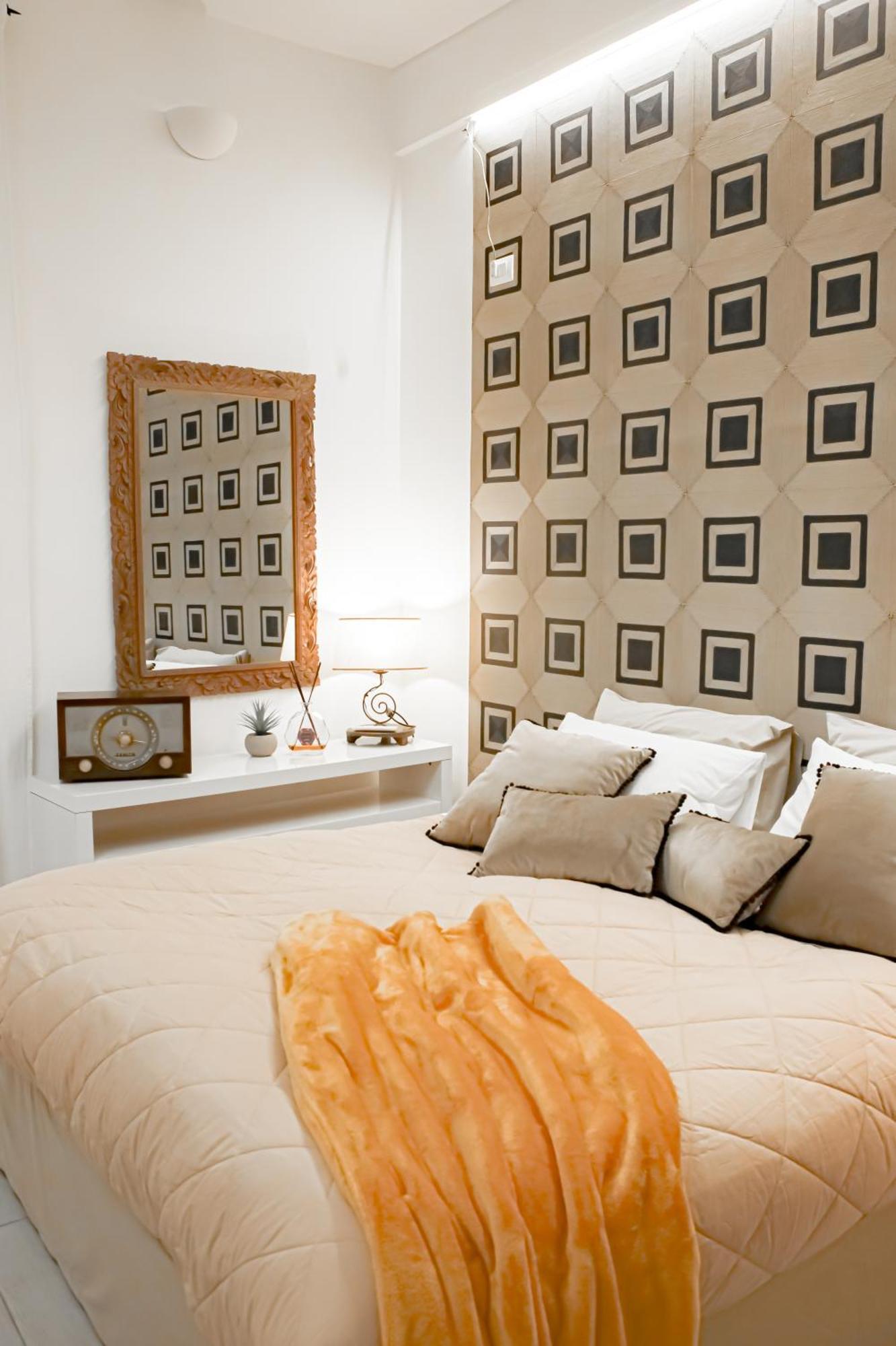 Vintage House
