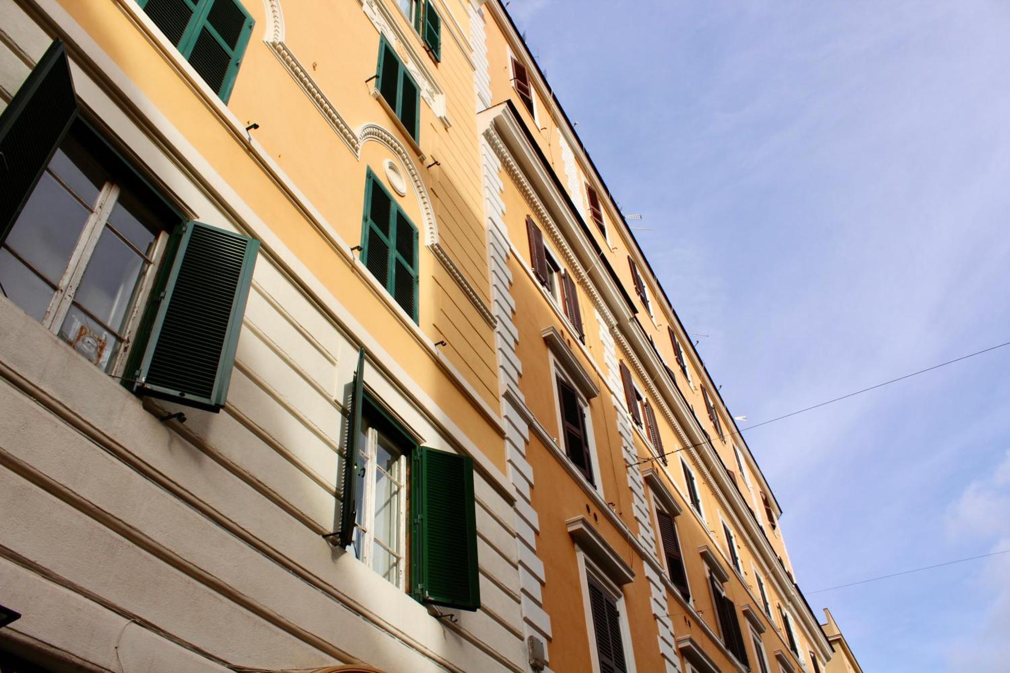 Hc - Miriam's Brand New In Vatican Appartamento *