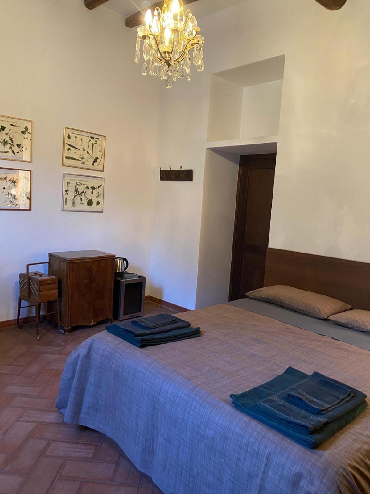 Casale Monte Oliviero Acomodação com café da manhã 