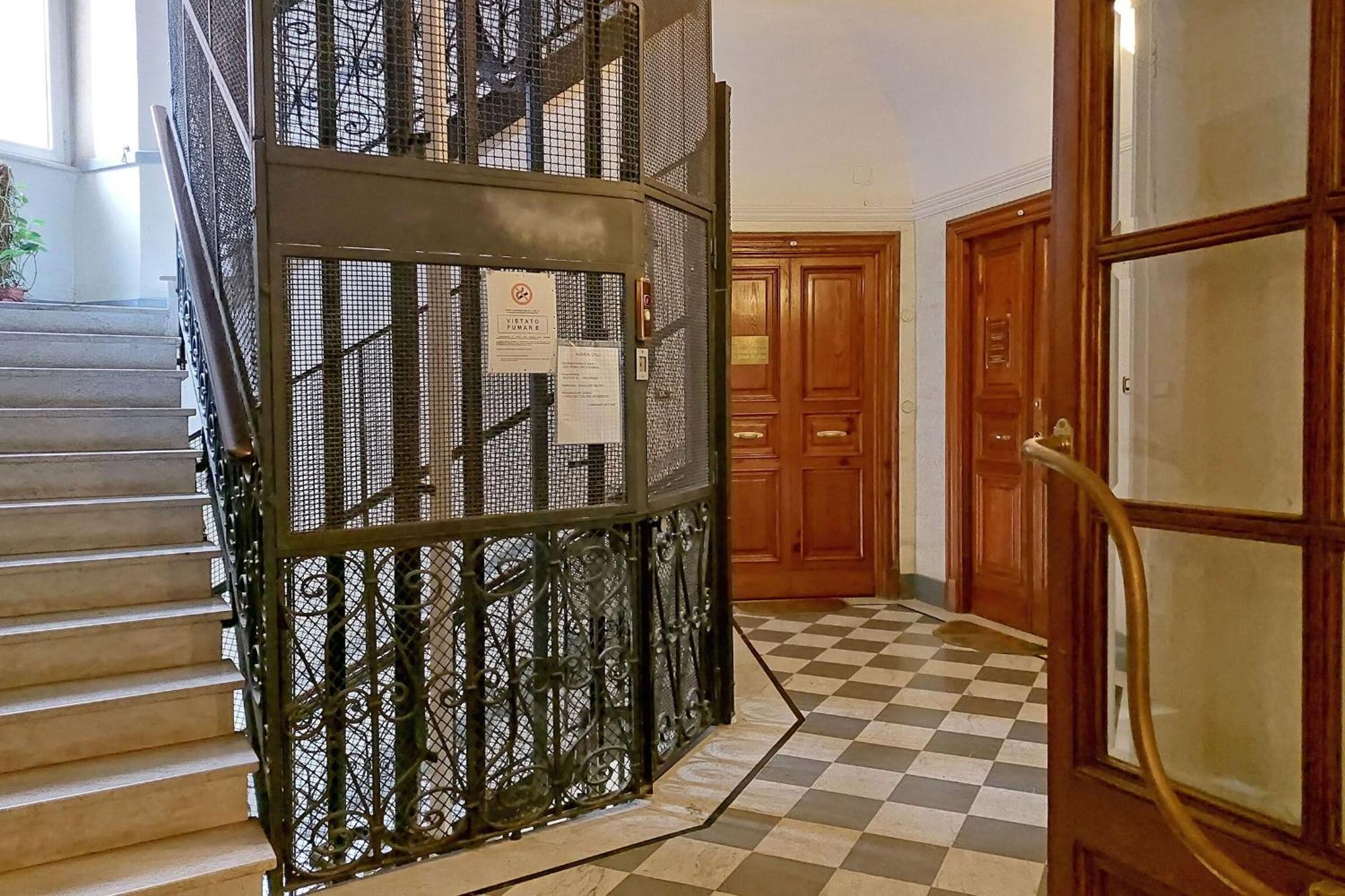 New Comfortable 2 Bedroom Della Vittoria By Halldis Appartement *