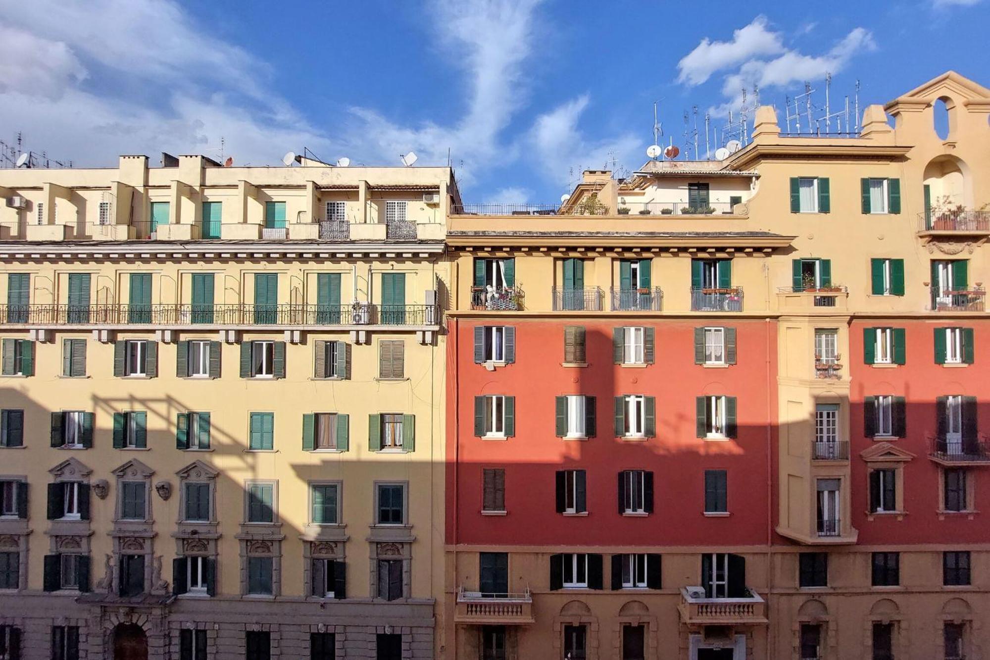 Appartement New Comfortable 2 Bedroom Della Vittoria By Halldis Rome