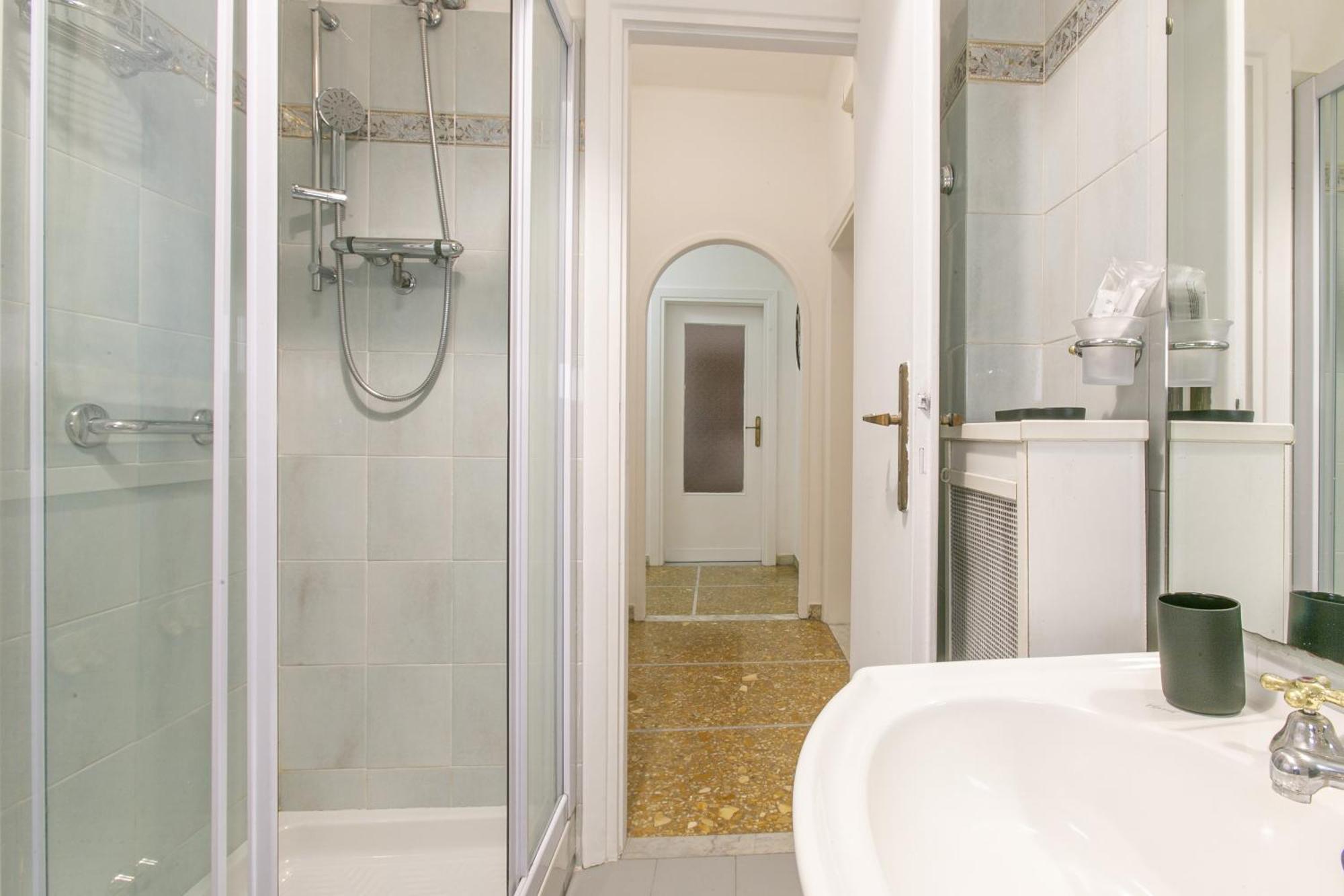 Modern 5 Minutes From Ponte Milvio Appartement *