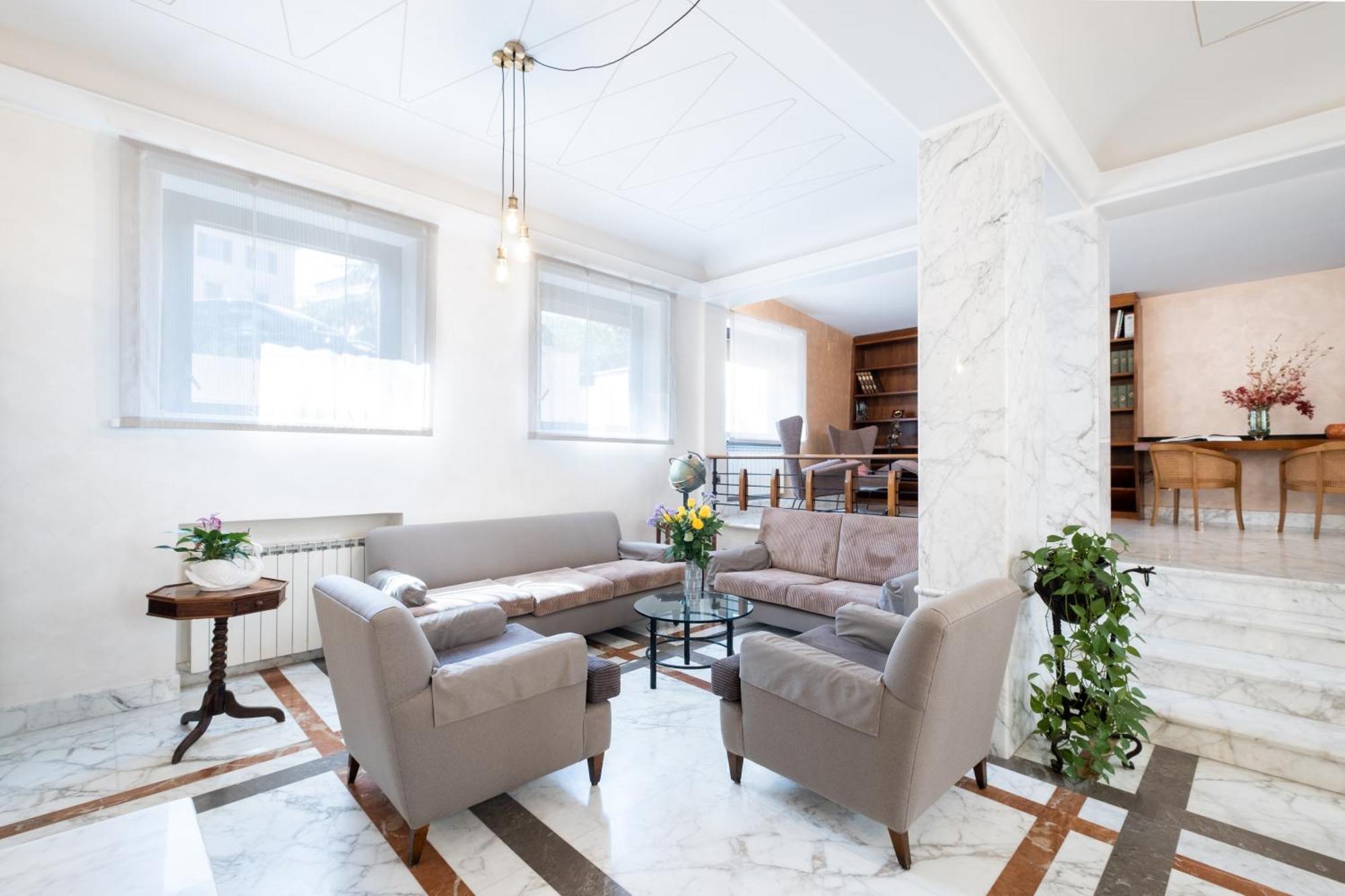 Santa Prisca Hotel Rome
