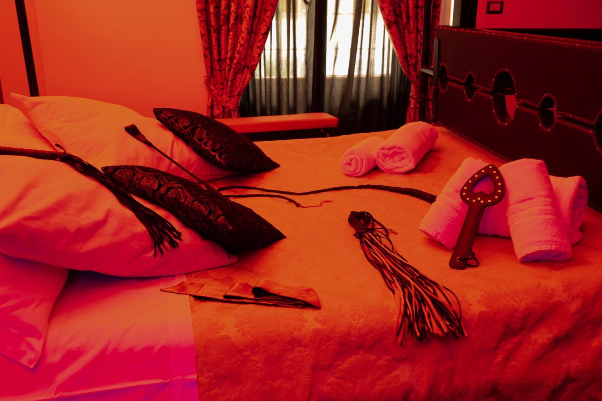 Luxury Bdsm * Rome