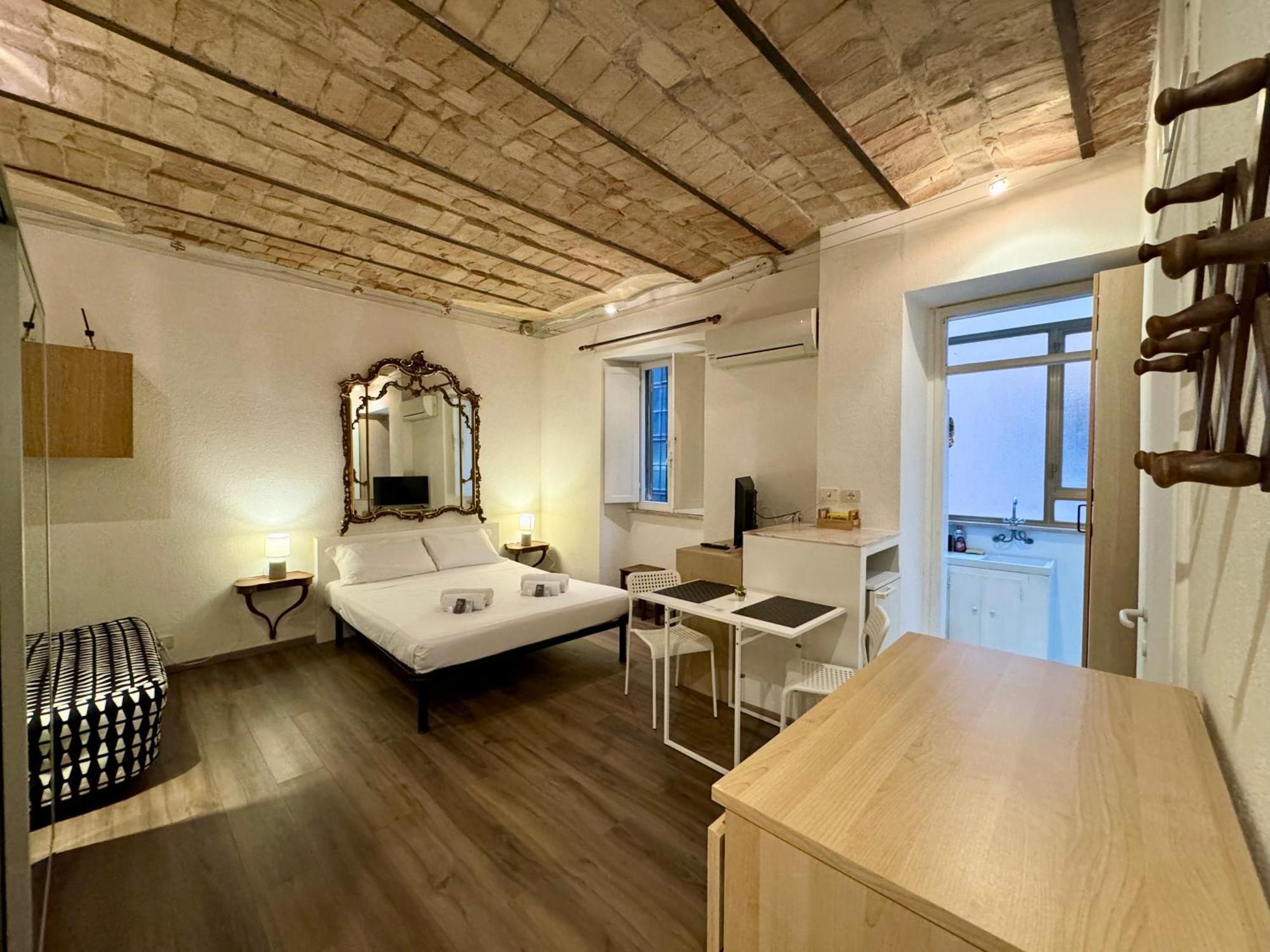 Studio16 Rome