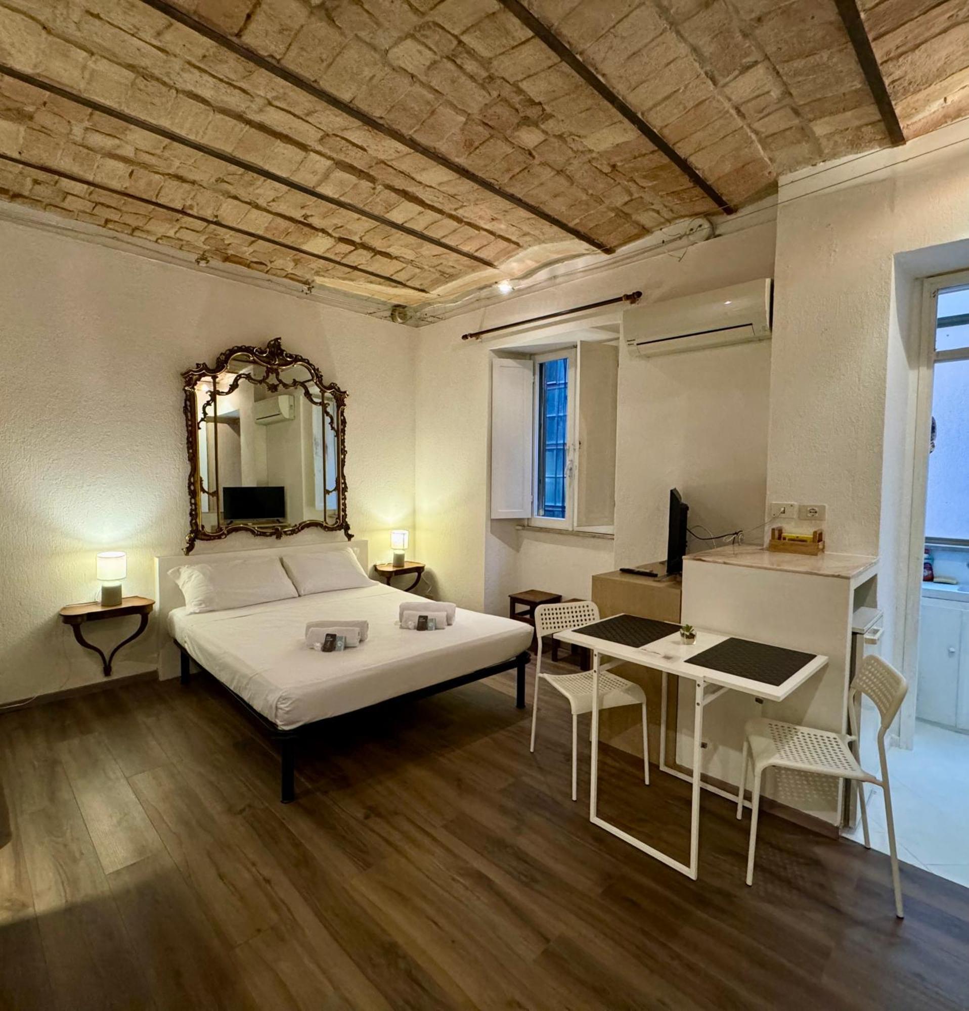 Studio16 * Rome