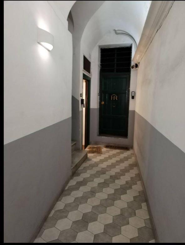 Lovely Basement Trevi Fountain Apartamento Roma