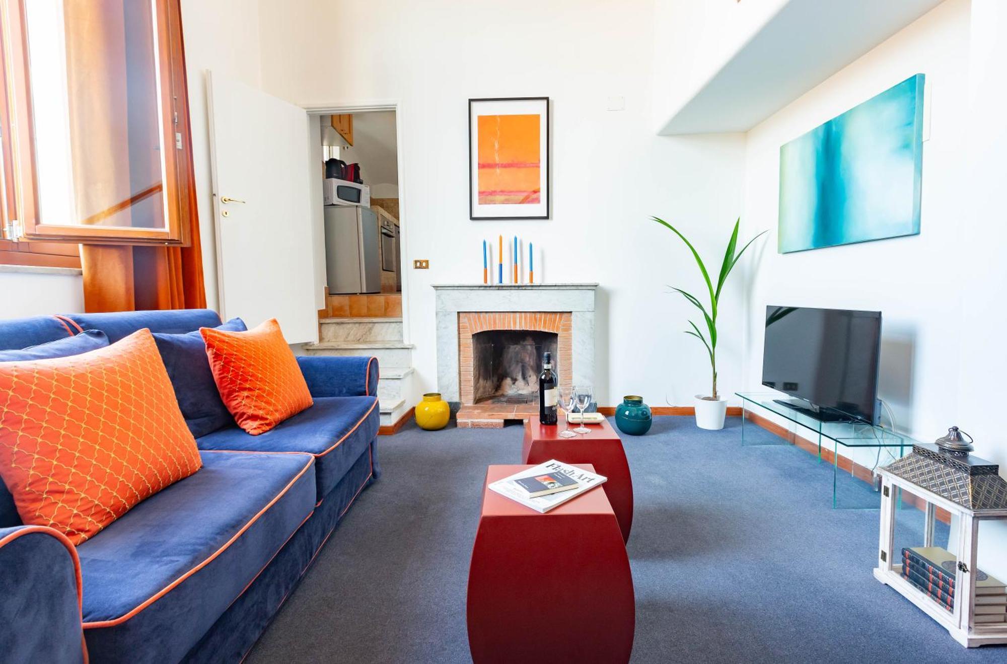 Spanish Steps Luxury Apartment Rome