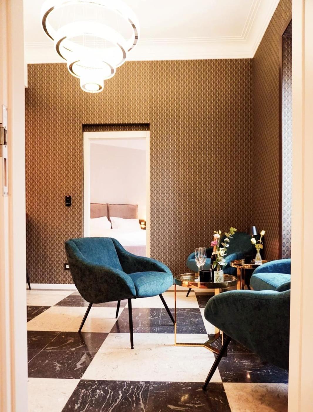 Stoa Boutique Hotel