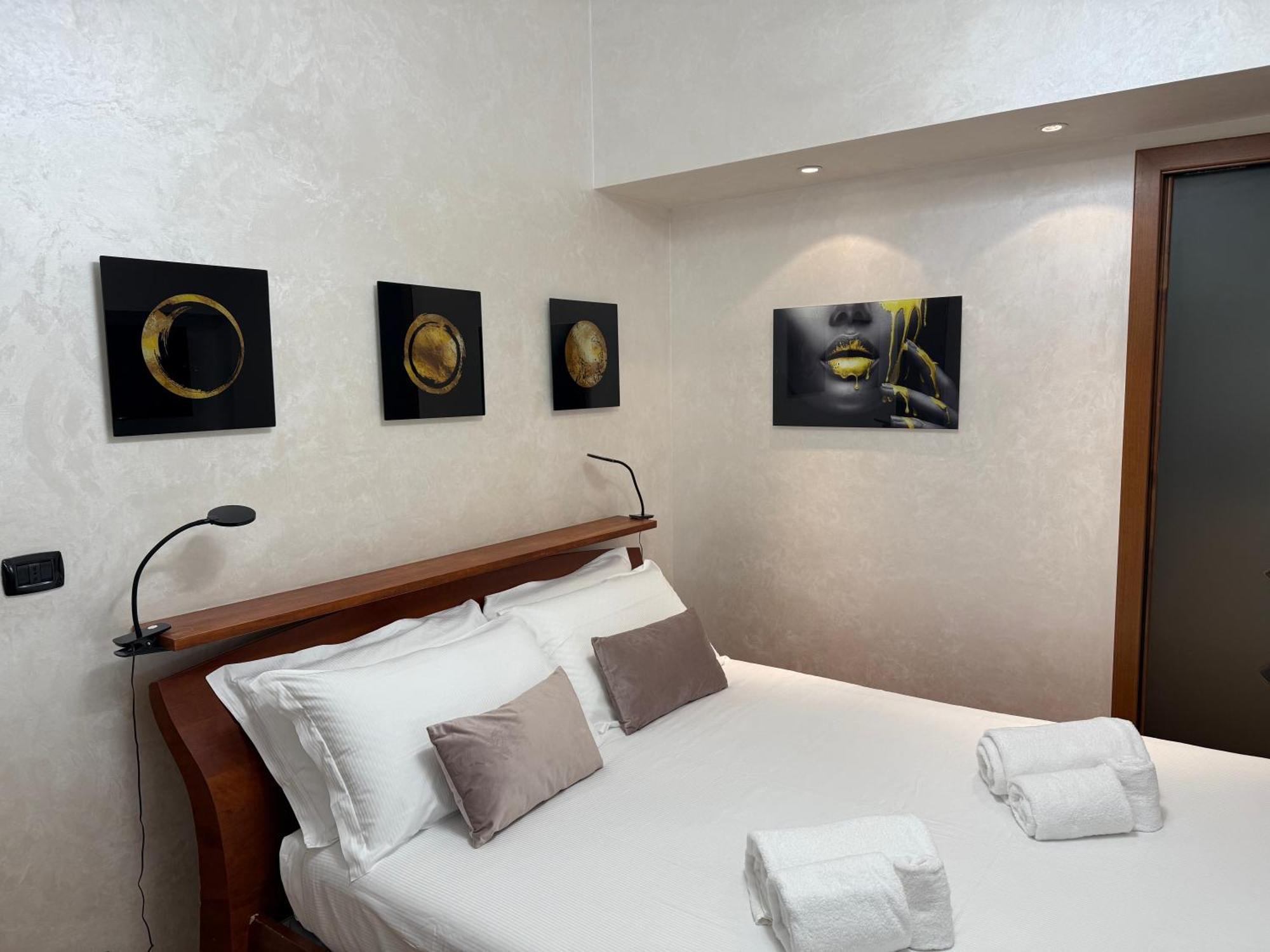 Luxury Av * Rome