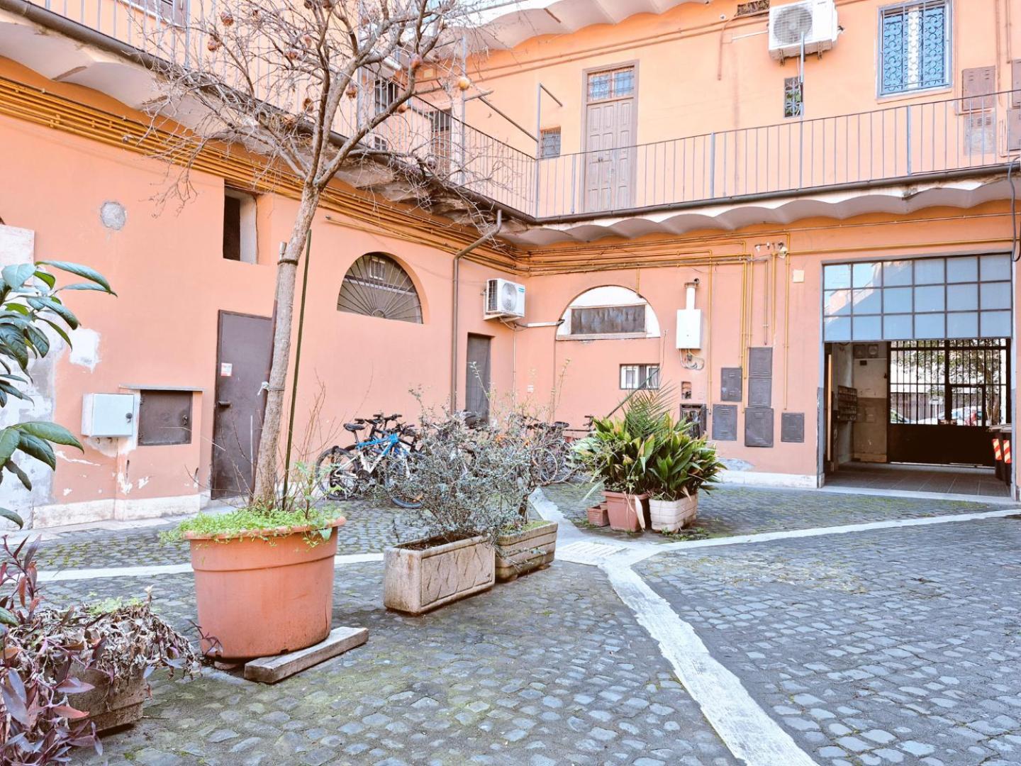 Elegante Con Terrazzino A San Lorenzo Apartment *