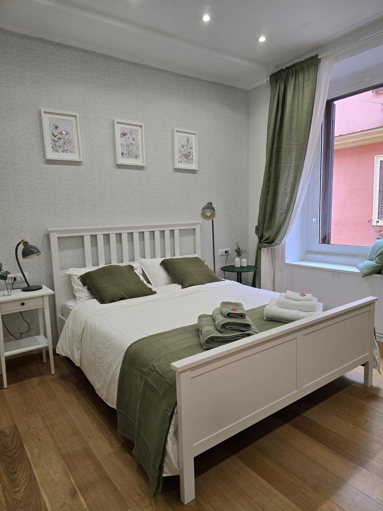 Candia House Holiday home Rome