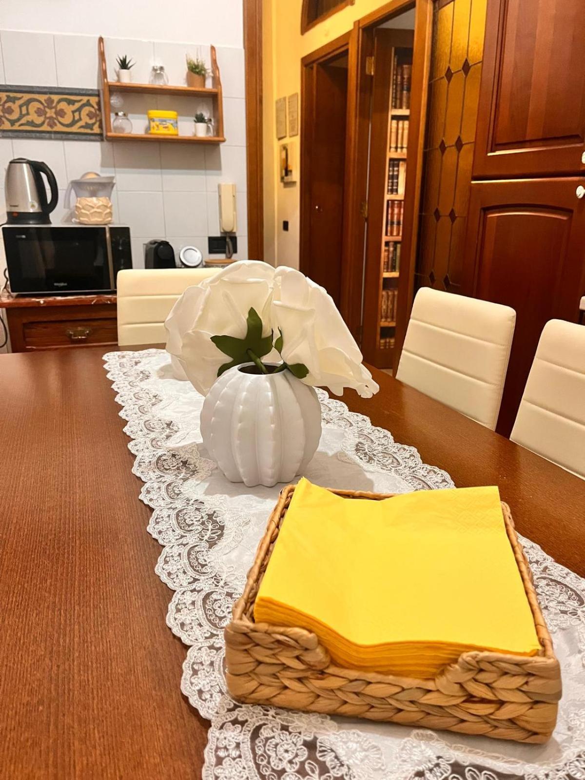 Apartment Monia Coliseum Rome