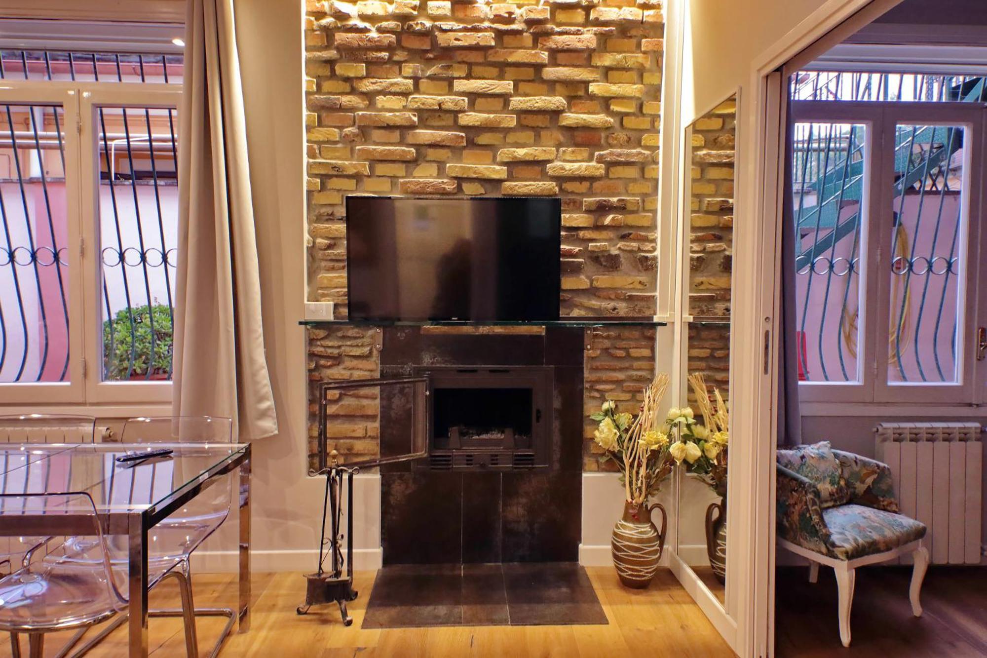 Apartment Domus Monami Dreams & Terrace In Trastevere Rome