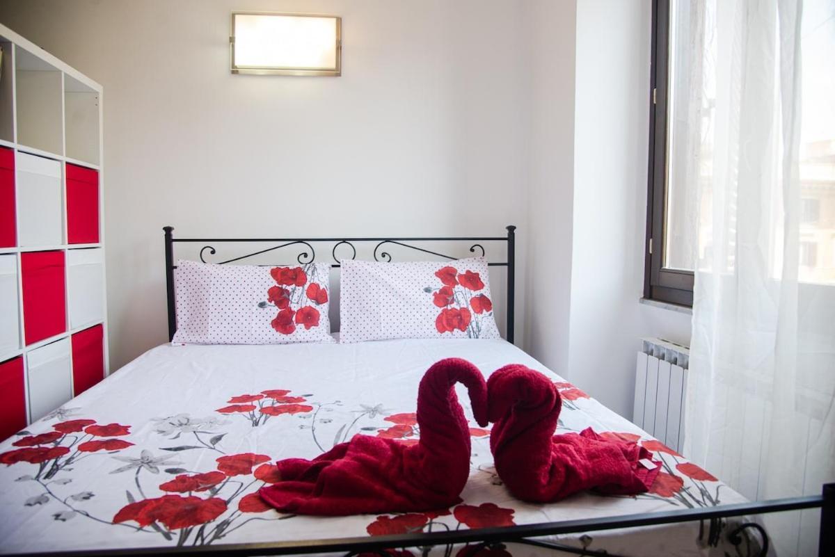Vatican-ottaviano's Homies Apartment