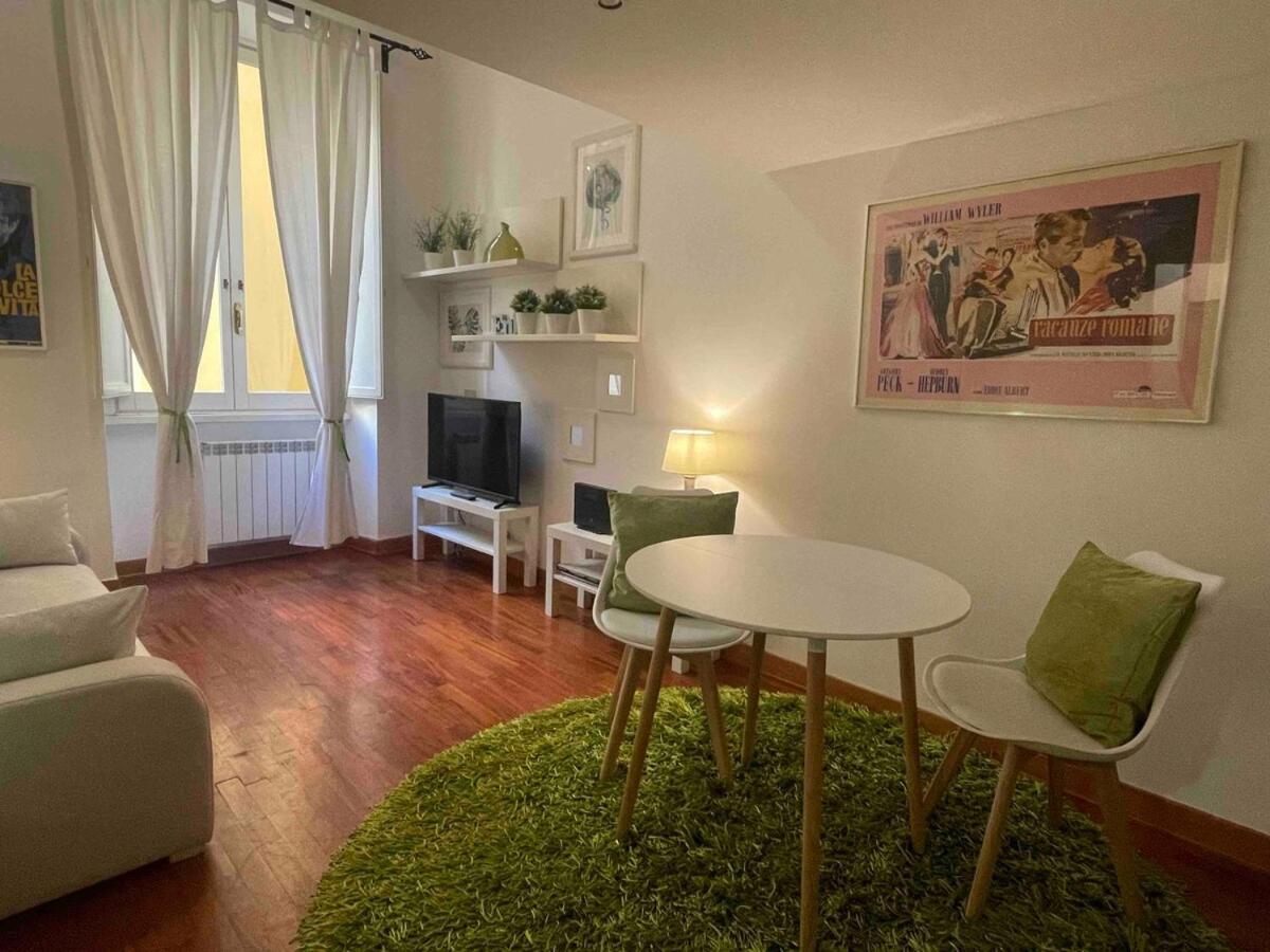 Appartement Live Roma - Domus Luci Al Colosseo New! Rome