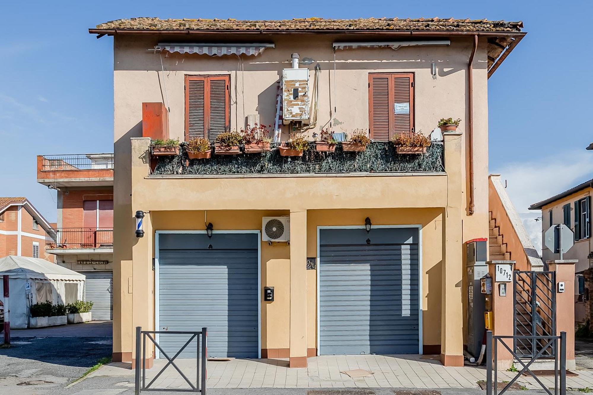 Apartment La Casetta Nella Macchia Di Benedetta Rome