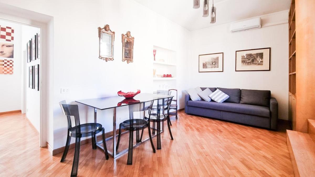 Luxury Penthouse With Terrace By Spanish Steps Apartment *