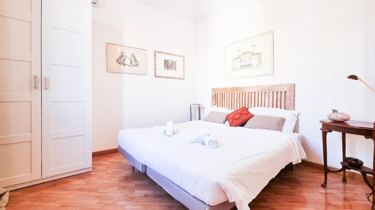 Luxury Penthouse With Terrace By Spanish Steps Apartment Rome