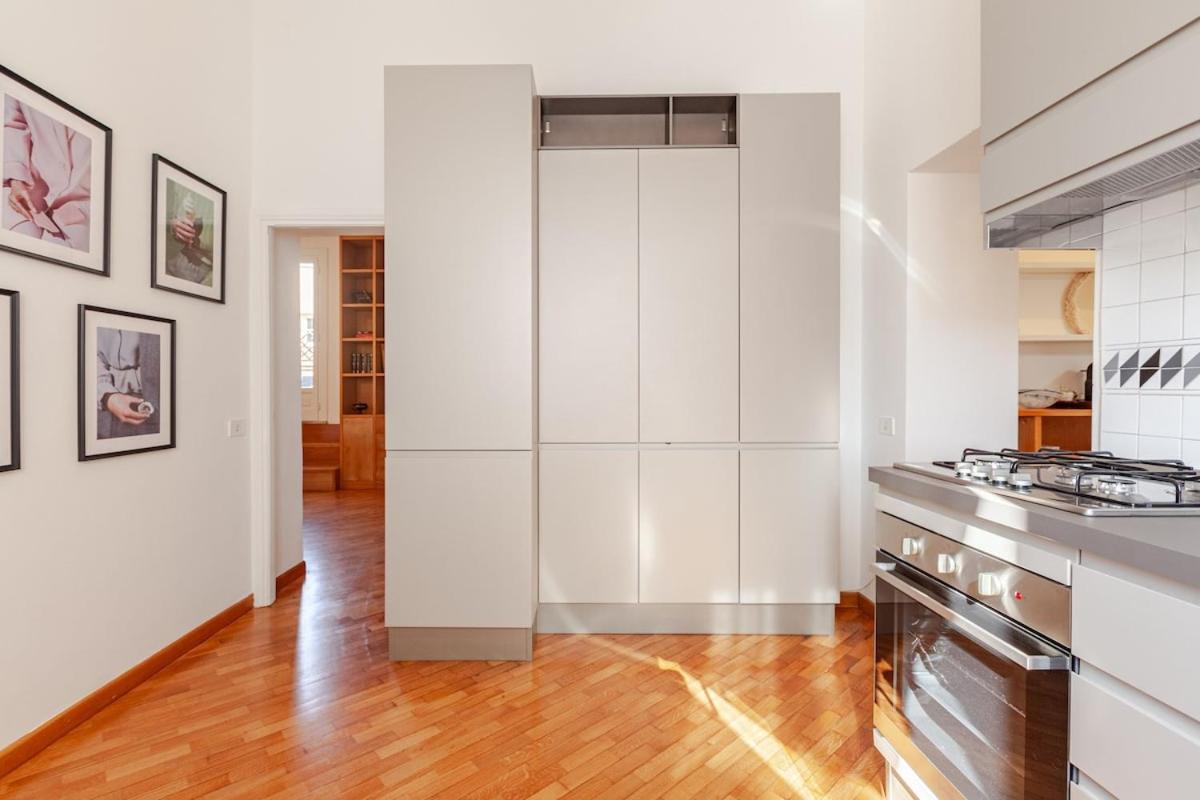 Luxury Penthouse With Terrace By Spanish Steps Apartment Rome