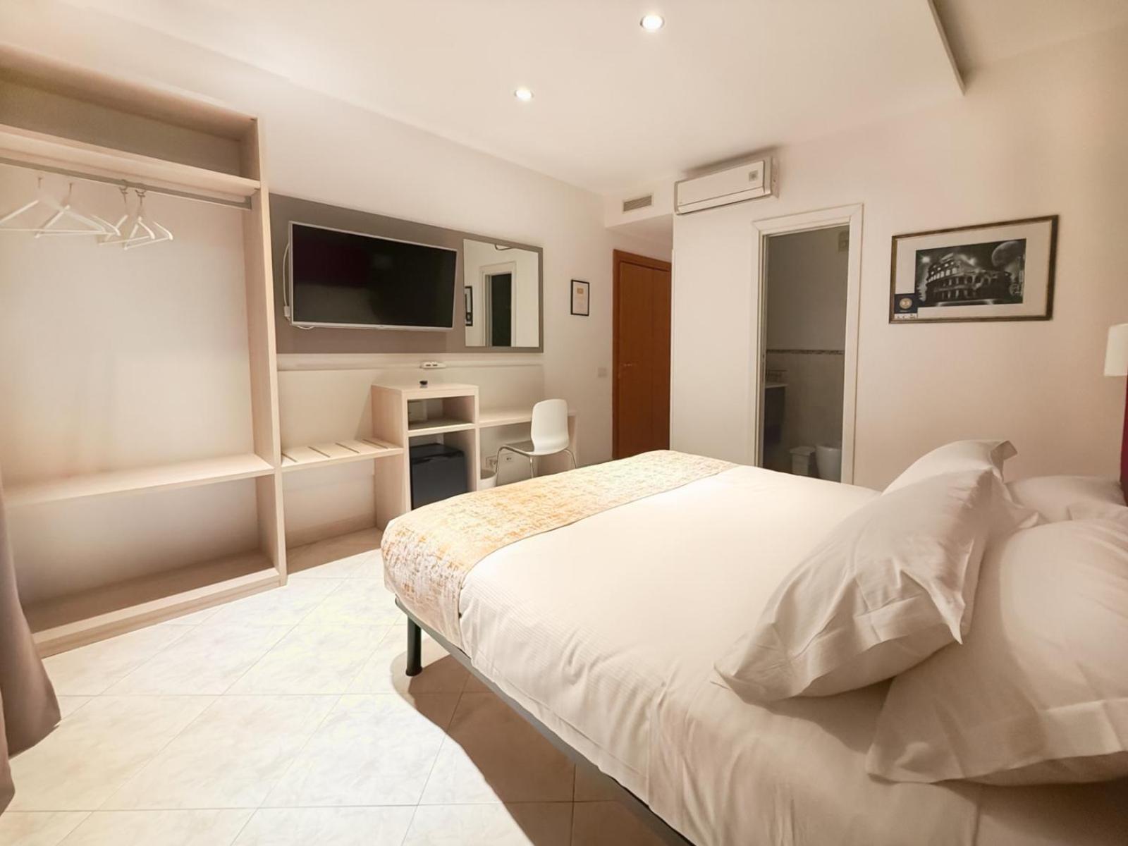 Appartement Domus Chiara Al Colosseo Rome